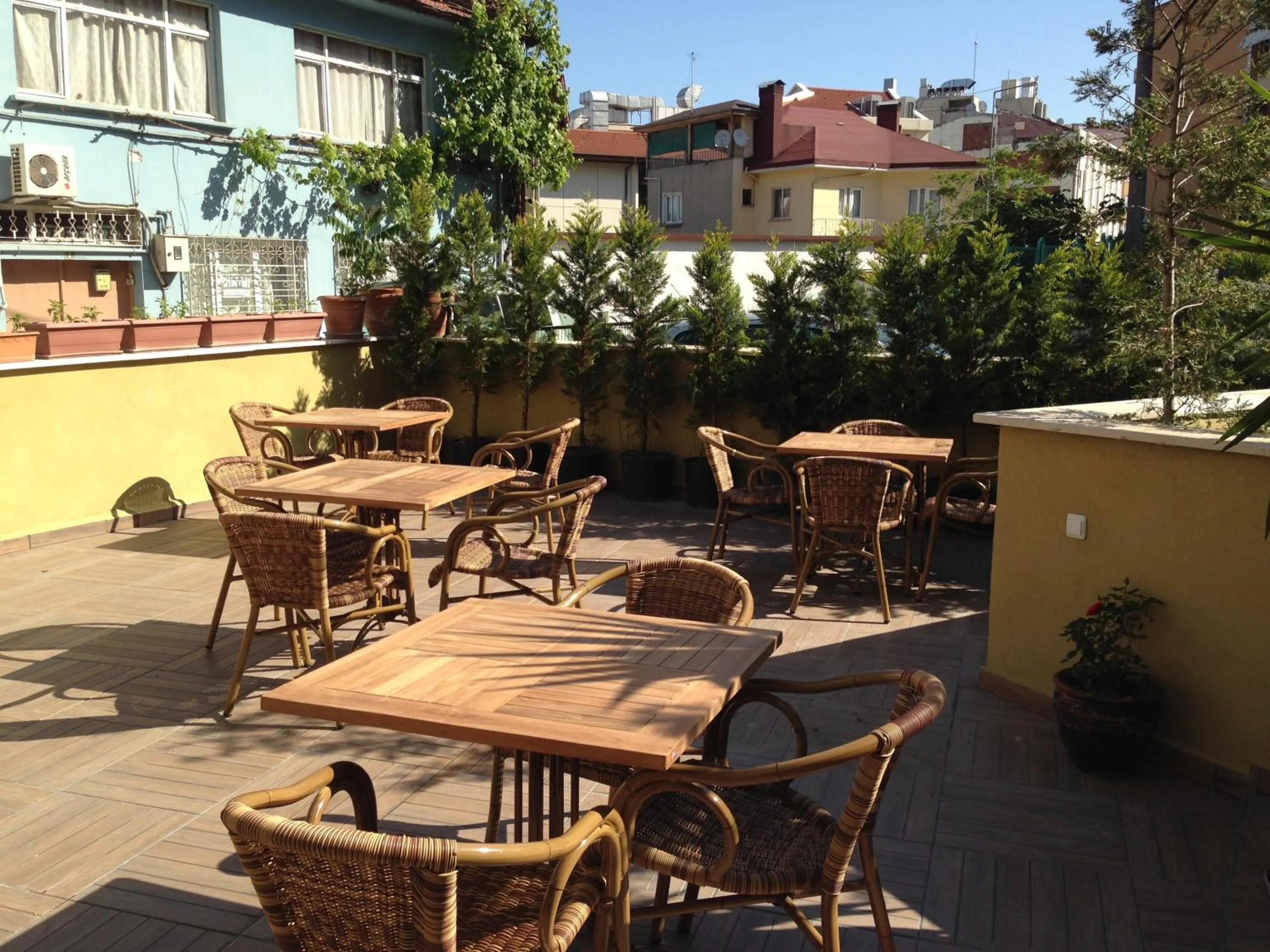 Garden in Araz Apart