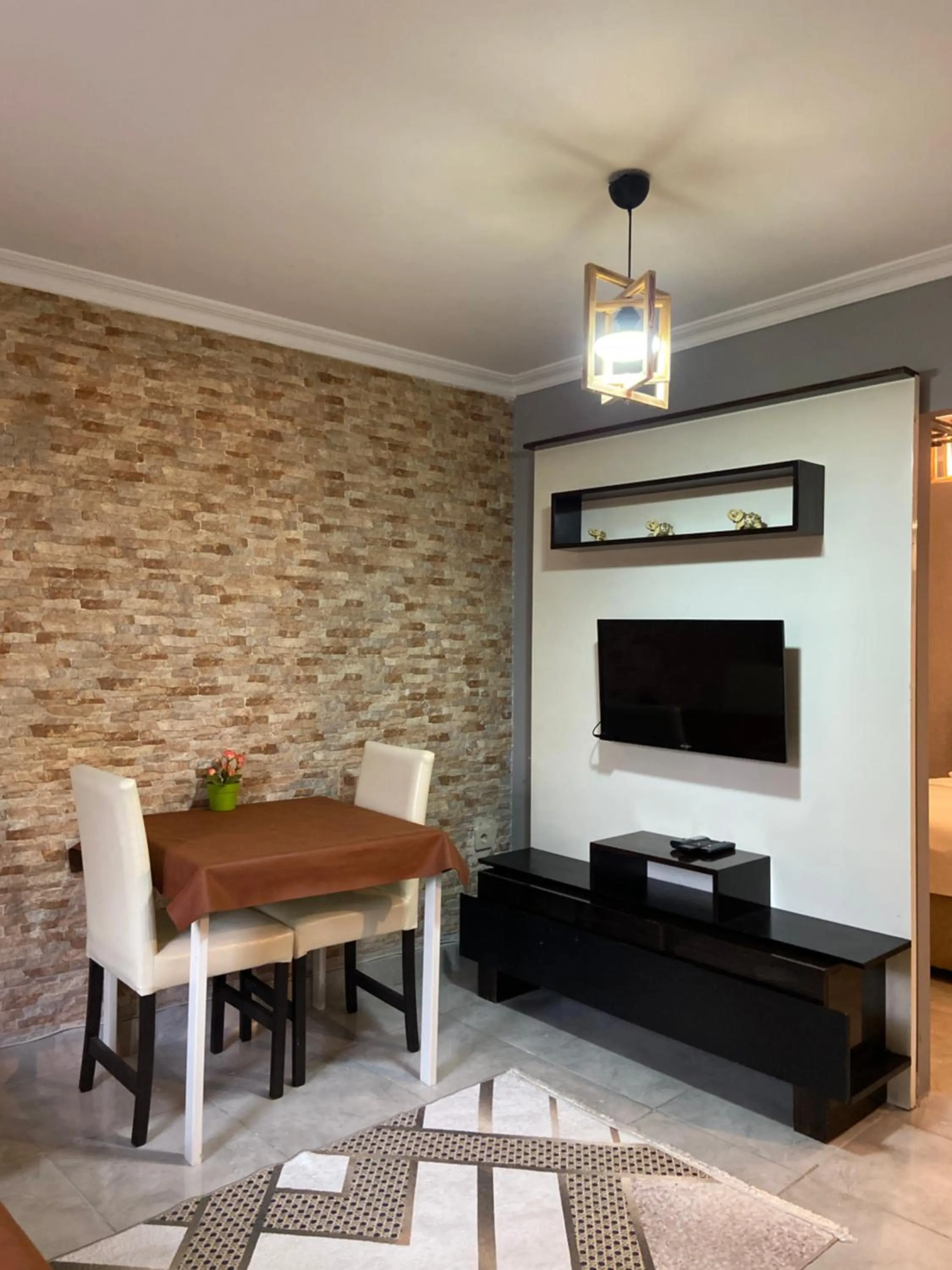 TV and multimedia in Araz Apart