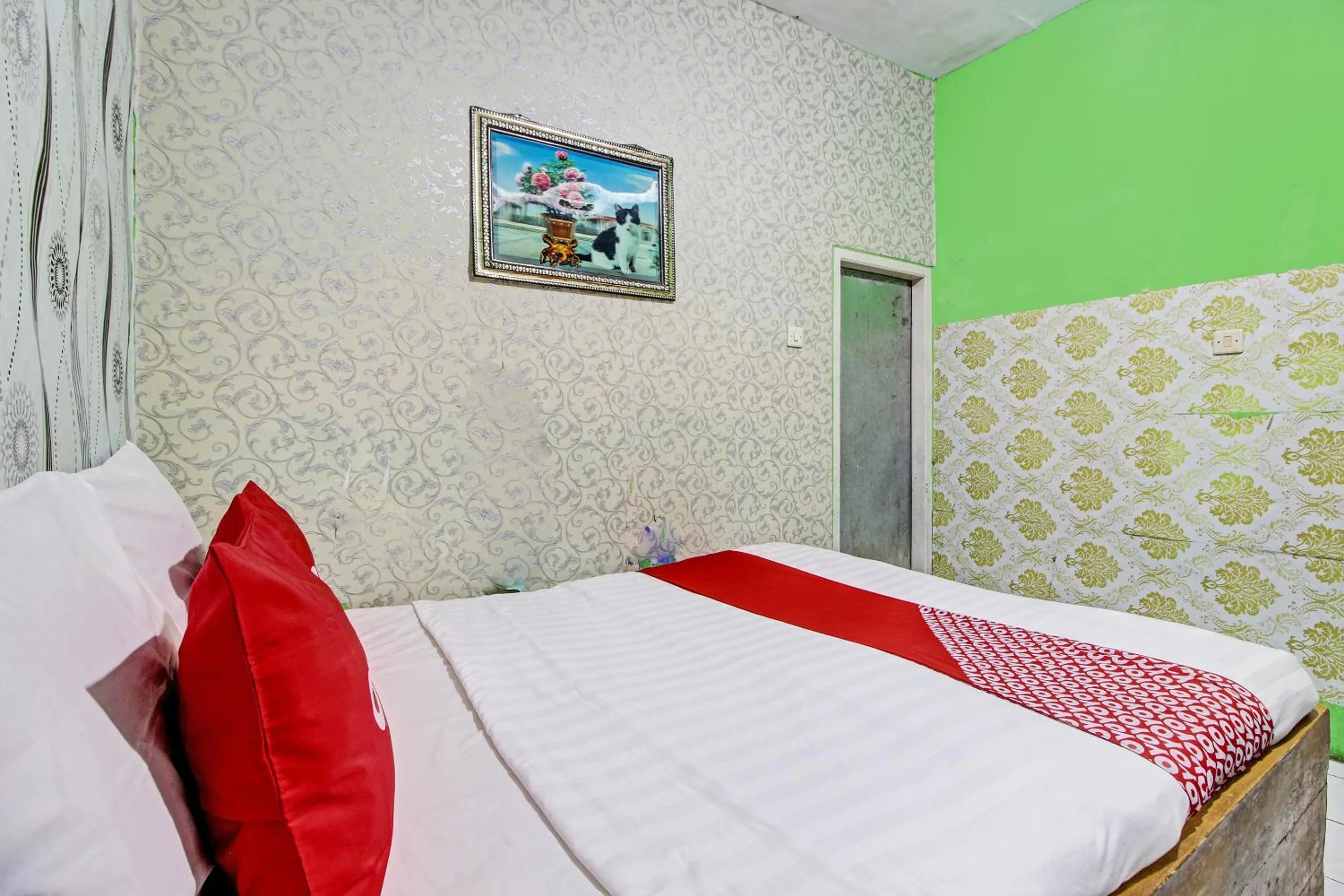 Bedroom in OYO 92759 Penginapan Piji Kembar