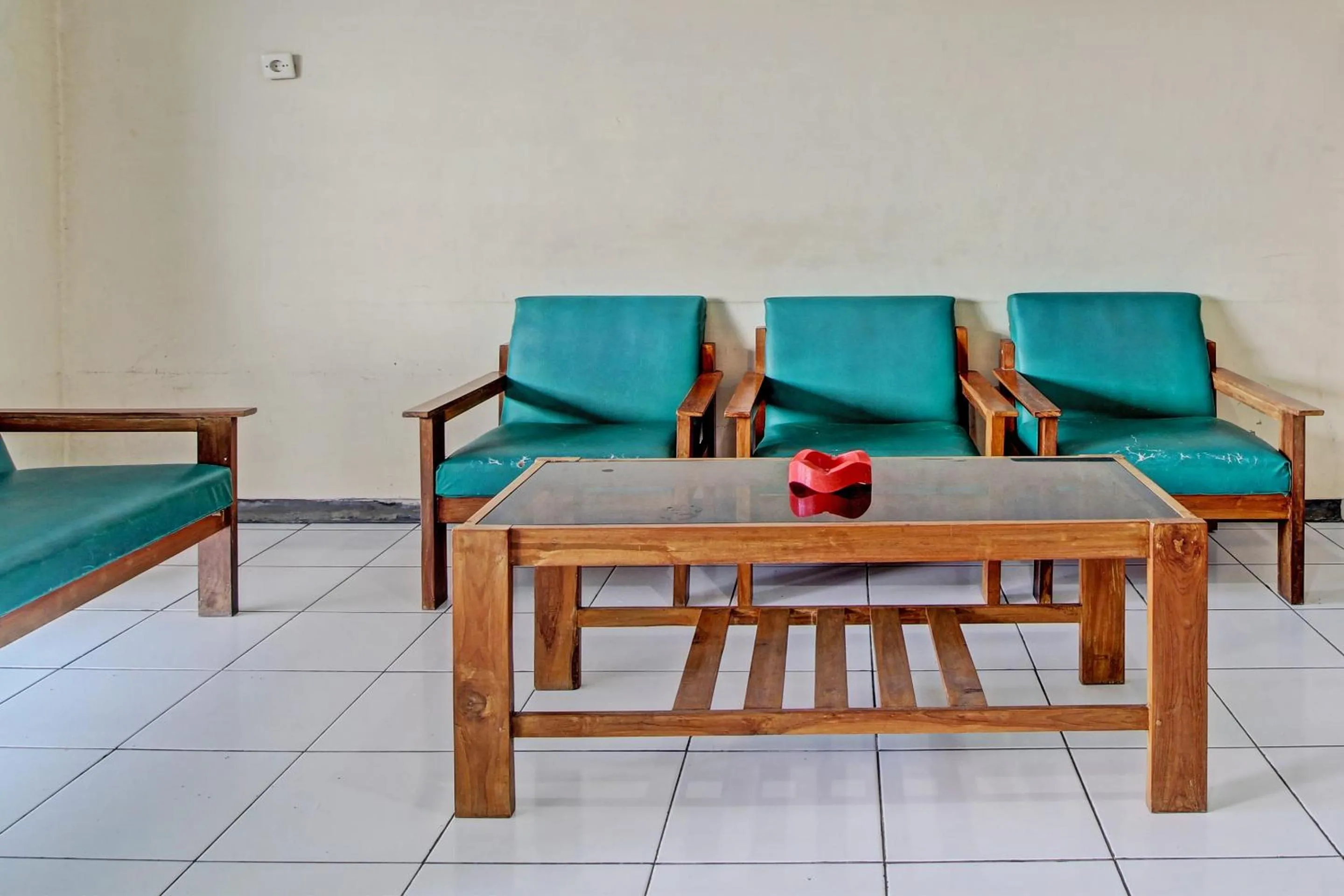 Lobby or reception in Hotel O Sendang Asri