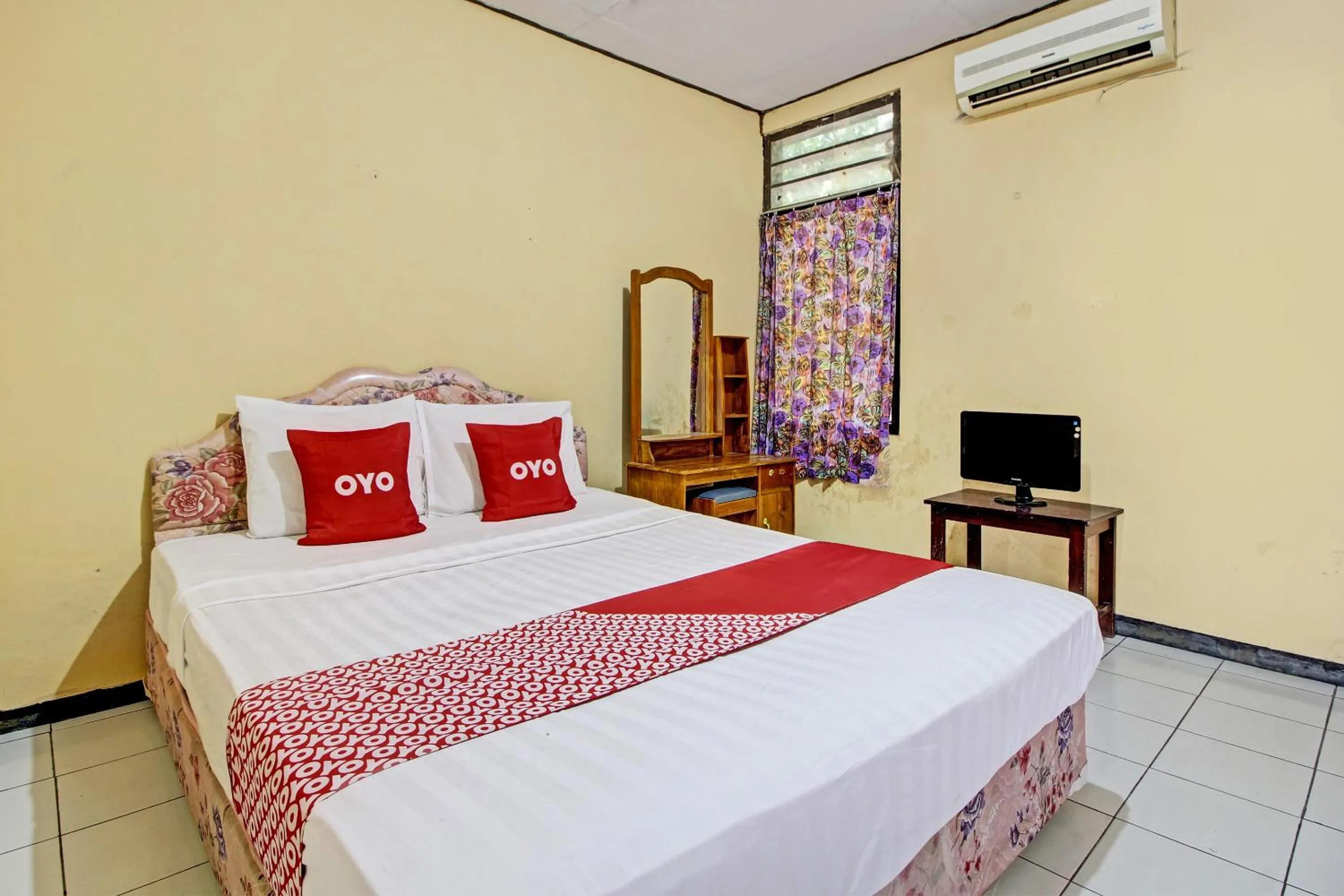 Bedroom in Hotel O Sendang Asri