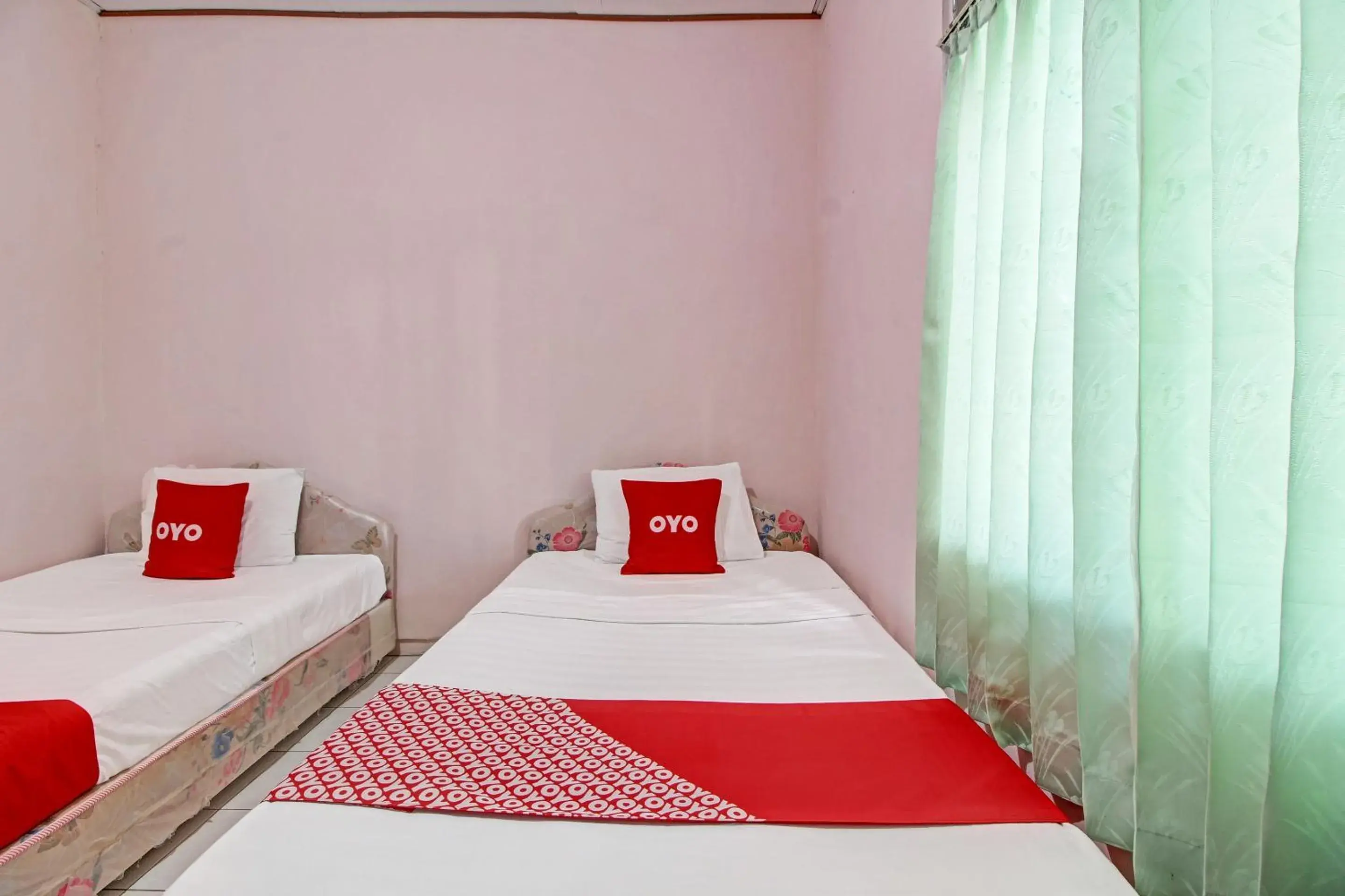 Bedroom, Bed in Hotel O Sendang Asri Bedroom, Bed in Hotel O Sendang Asri