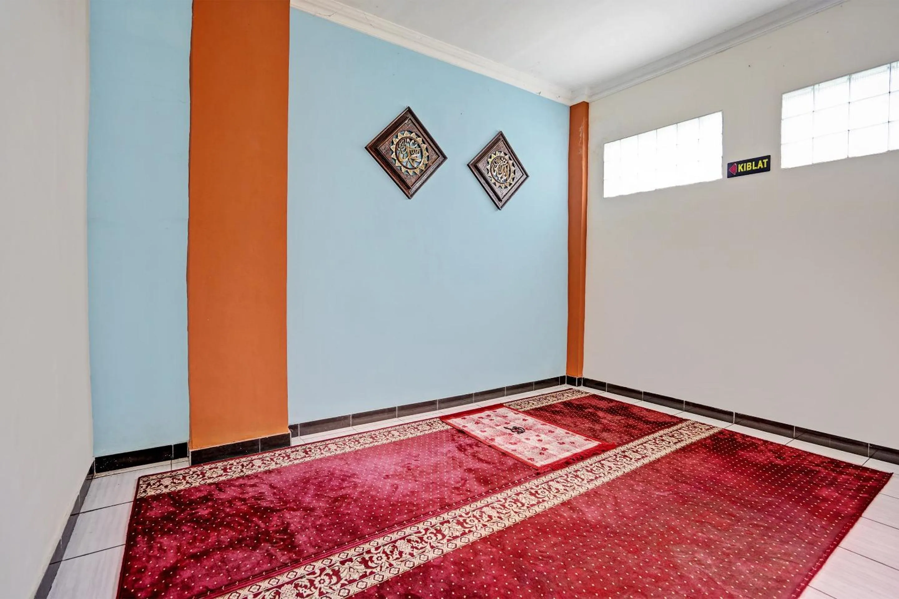 Lobby or reception in OYO Life 92773 Griya Trubus Syariah