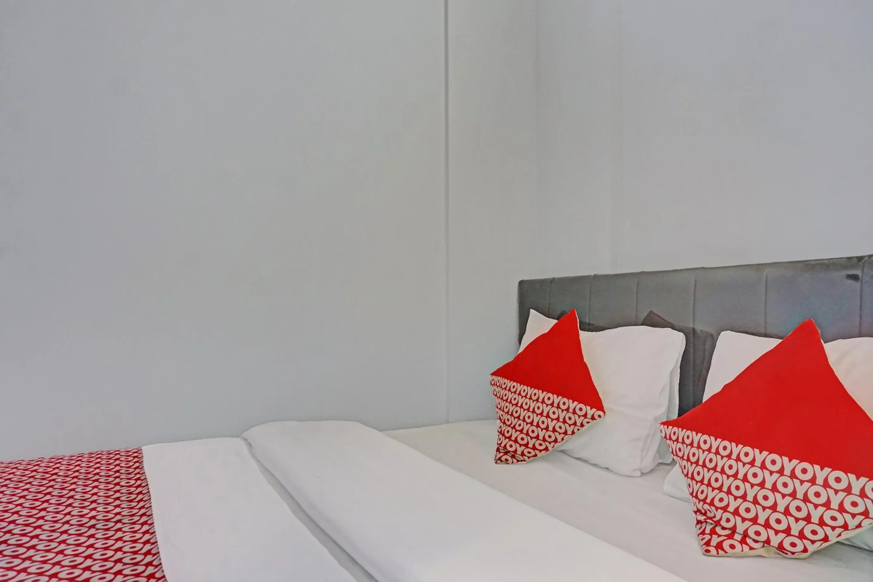 Bedroom, Bed in Capital O 92765 J&b Smart Sentul Bedroom, Bed in Capital O 92765 J&b Smart Sentul