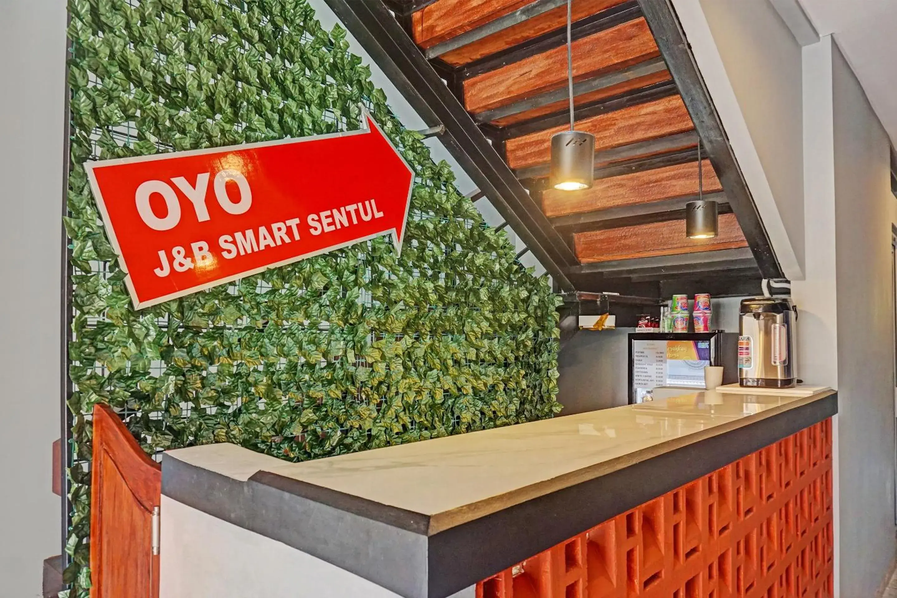 Lobby or reception in Capital O 92765 J&b Smart Sentul Lobby or reception in Capital O 92765 J&b Smart Sentul