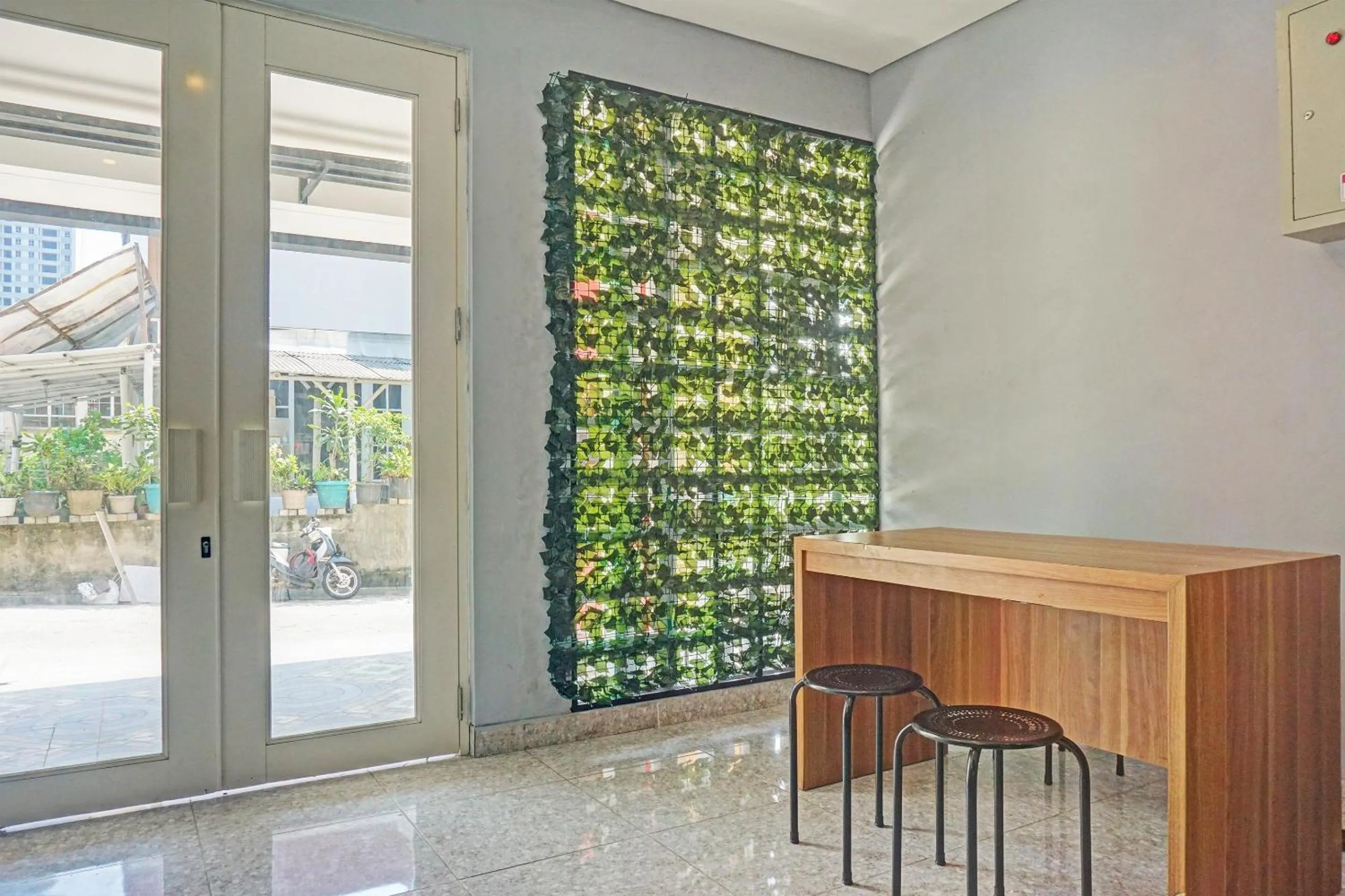 Lobby or reception in Capital O 92765 J&b Smart Sentul