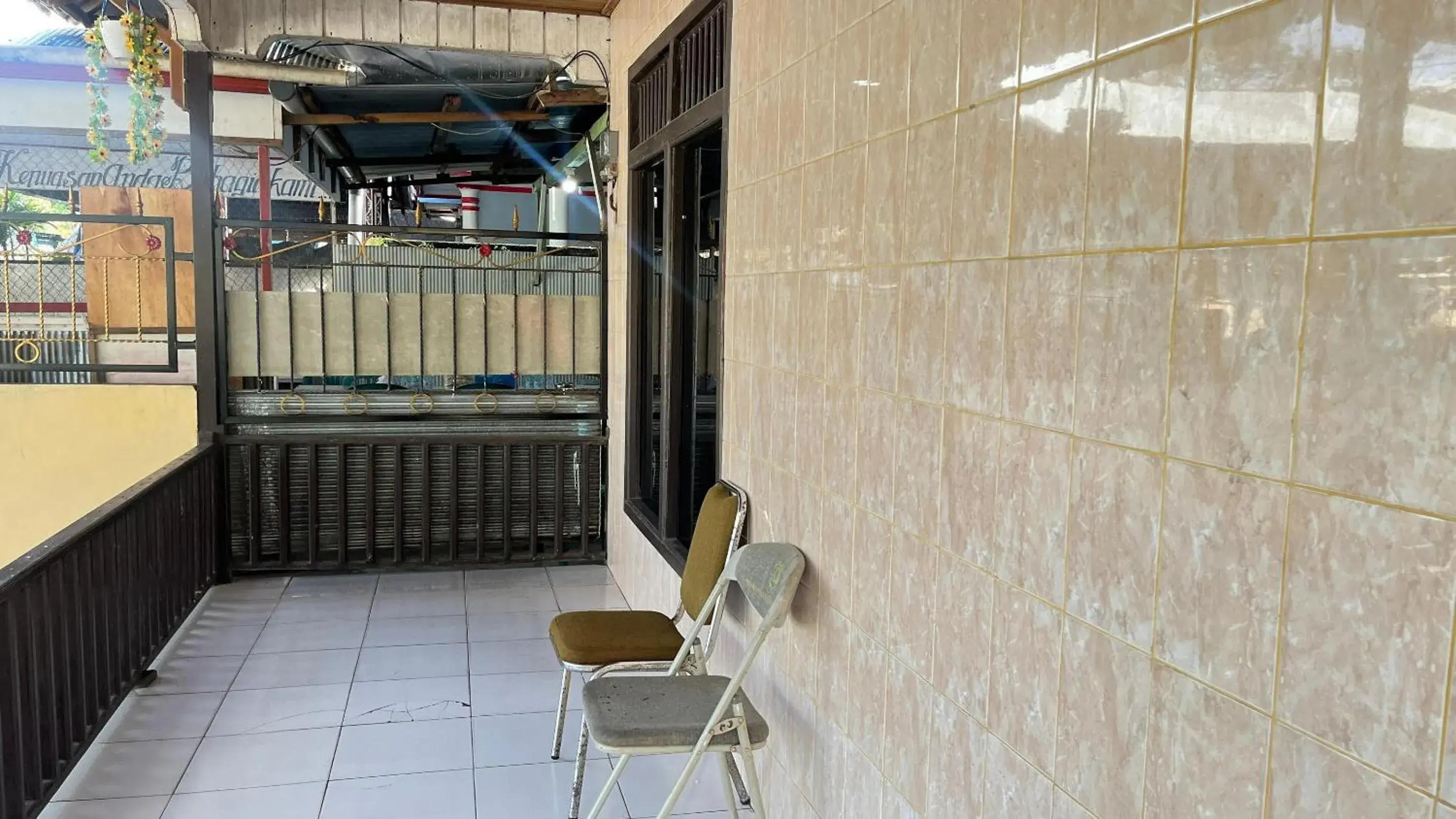 Lobby or reception in Hotel O Losmen Griya Mulia Katingan Kuala Lobby or reception in Hotel O Losmen Griya Mulia Katingan Kuala