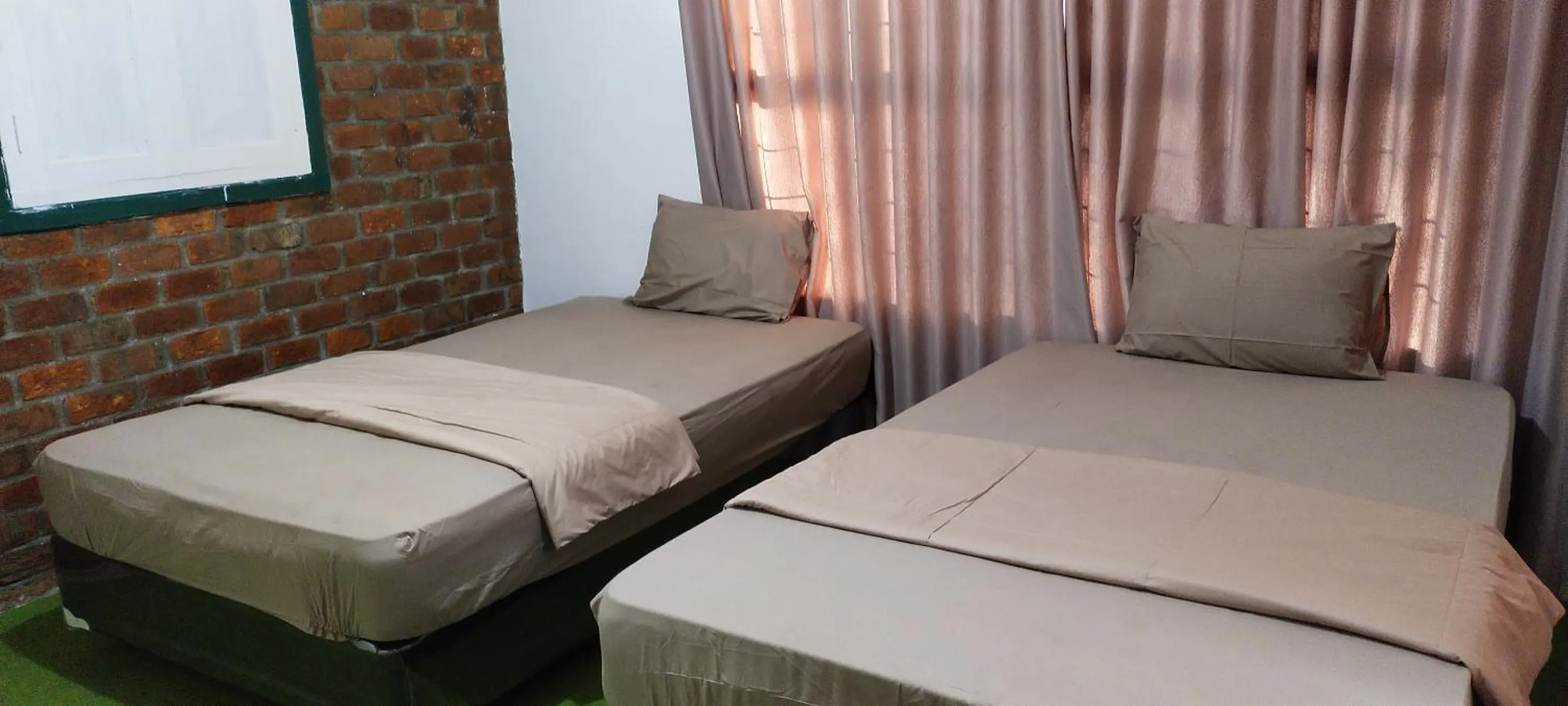 Bedroom, Bed in Hotel O Losmen Griya Mulia Katingan Kuala