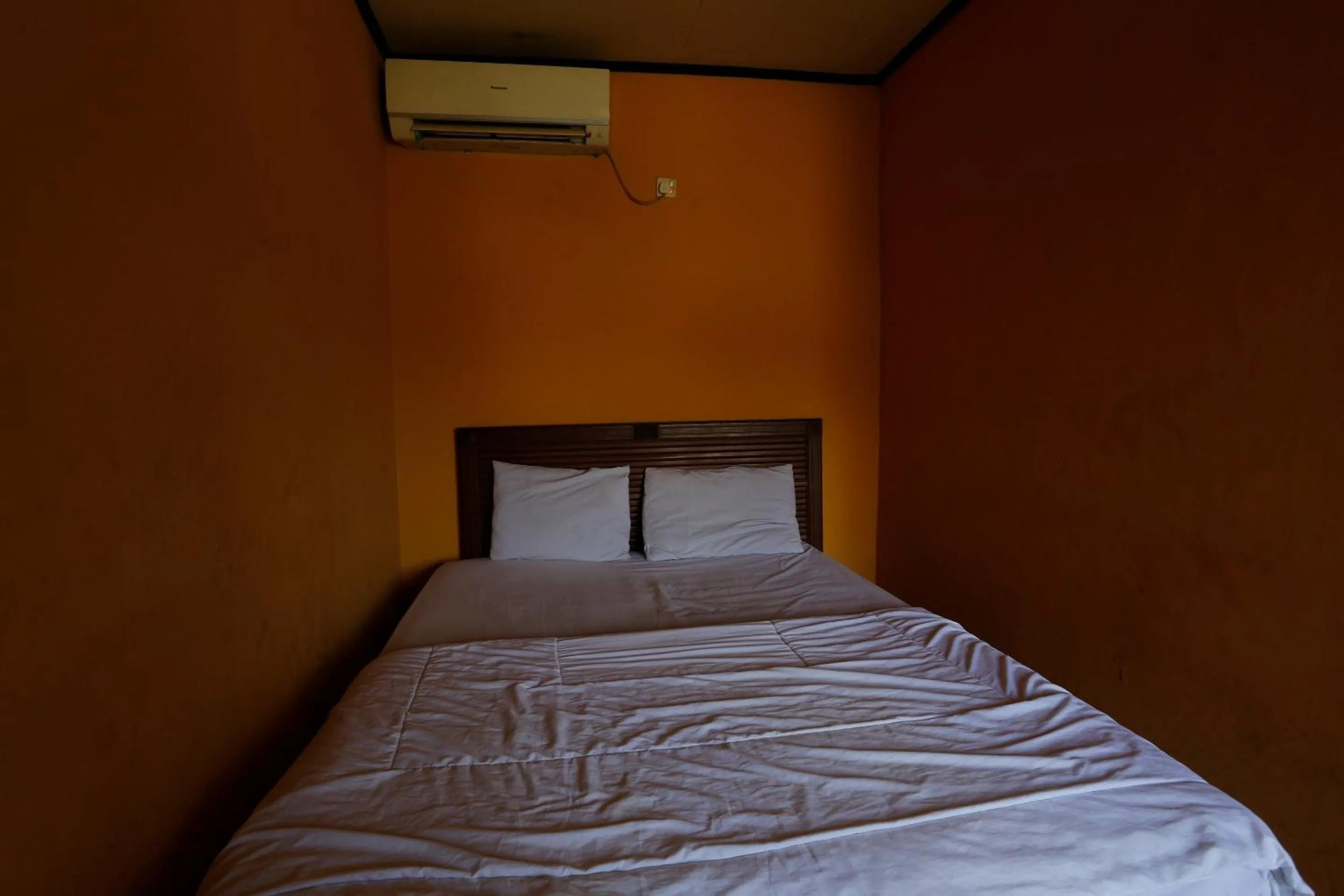 Bedroom, Bed in Hotel O Rumah Kost Kita Tarakan