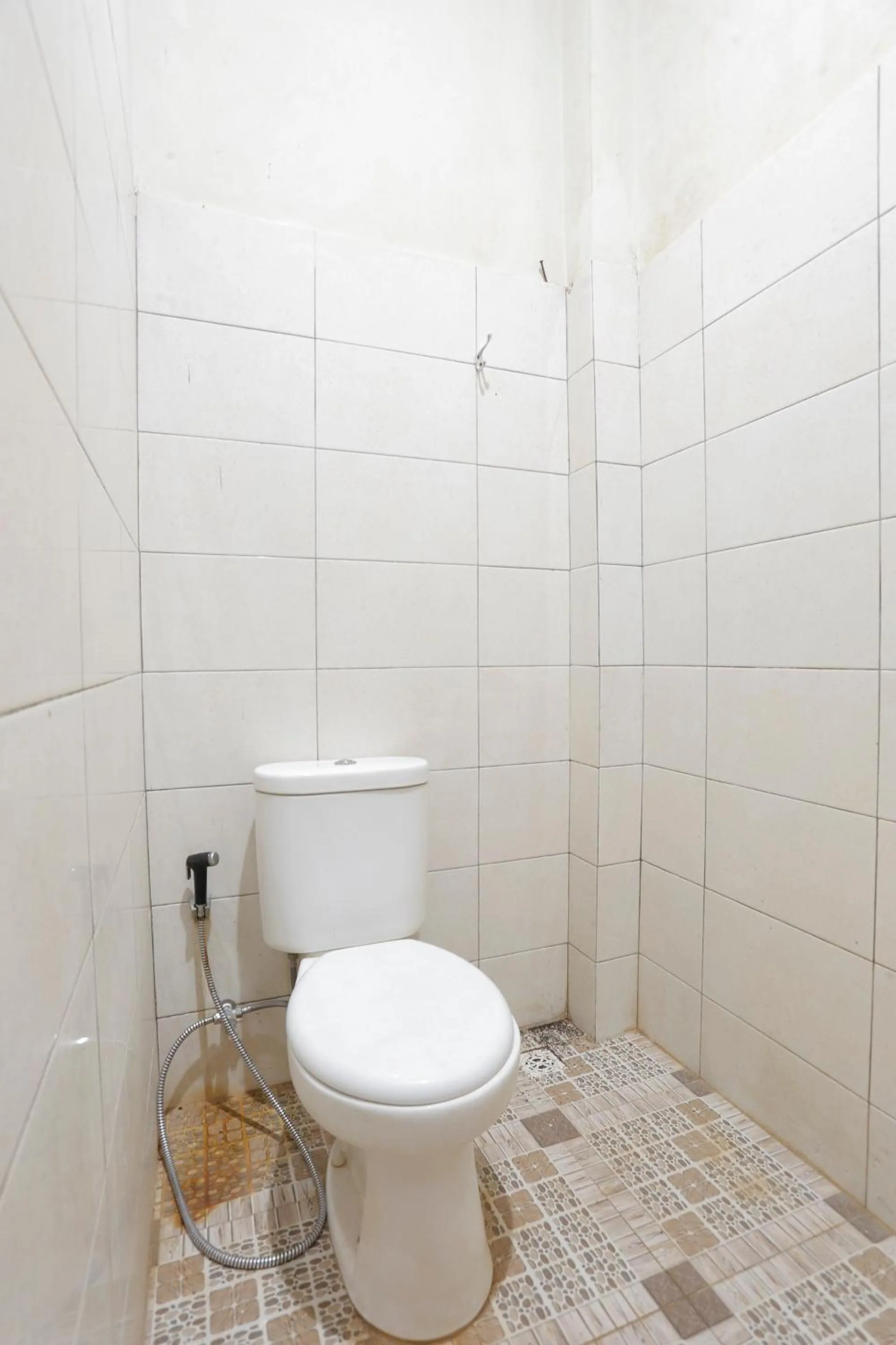 Bathroom in Hotel O Rumah Kost Kita Tarakan