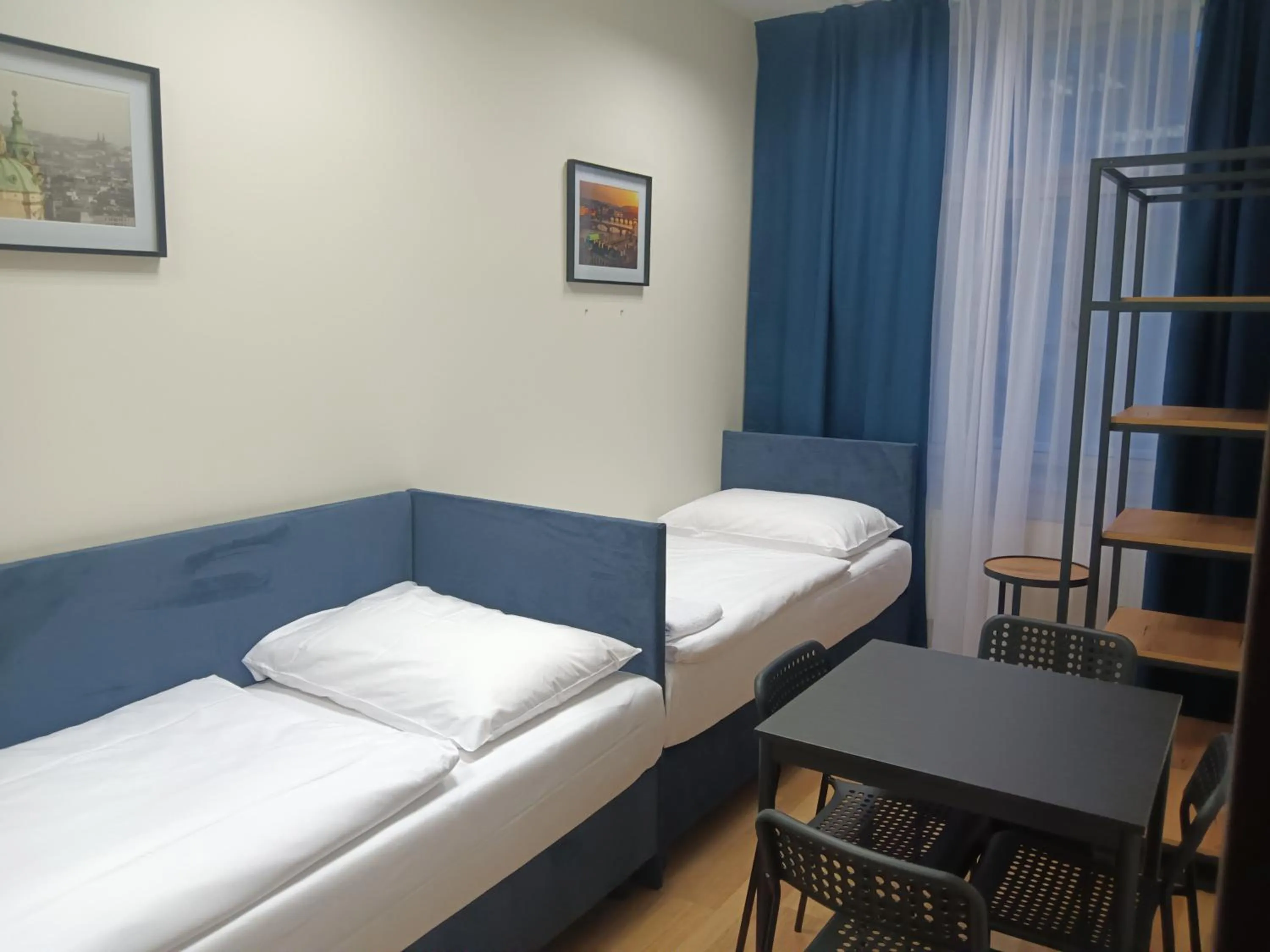 Bedroom, Bed in Powder Tower Suites