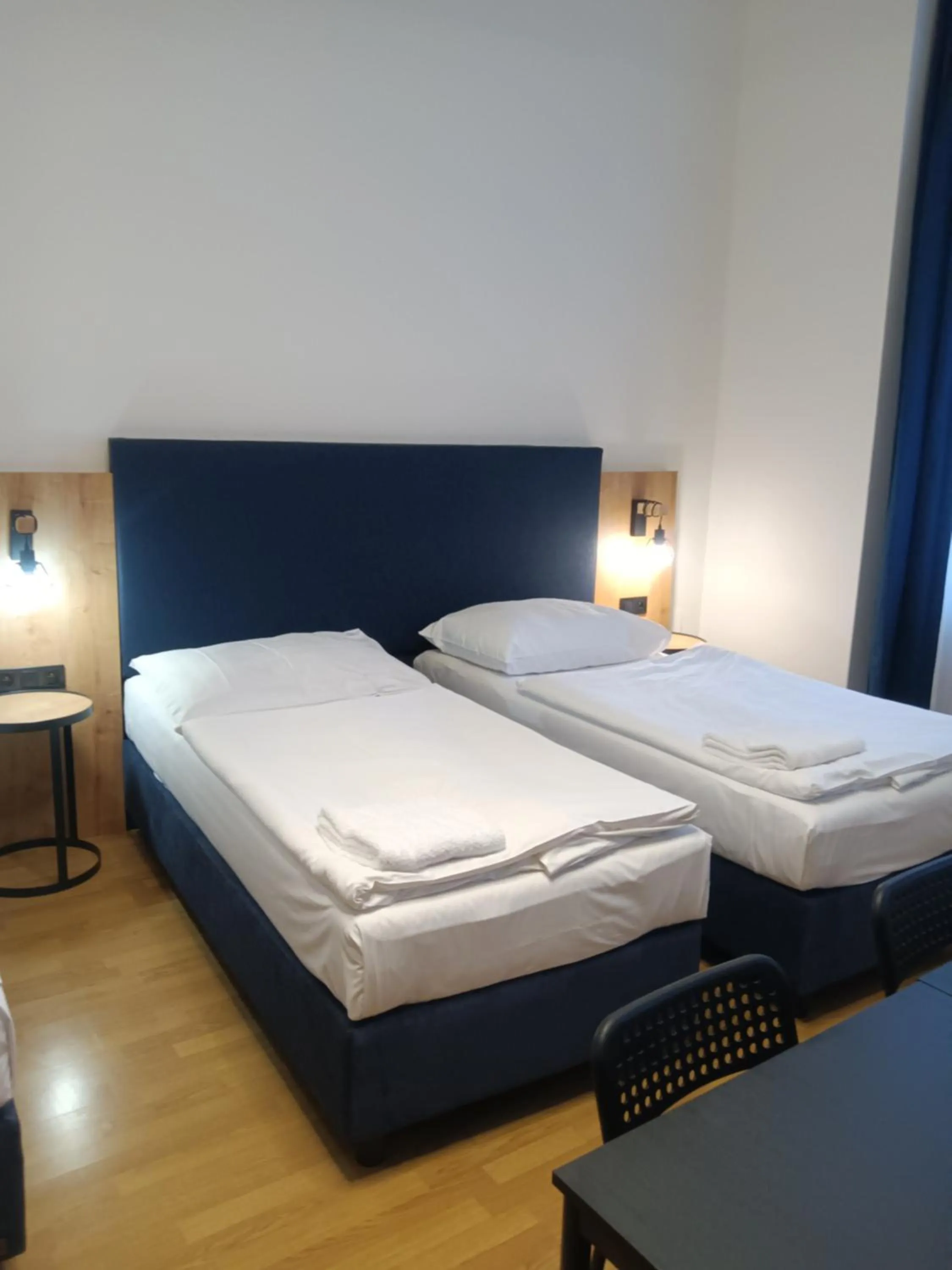 Bedroom, Bed in Powder Tower Suites