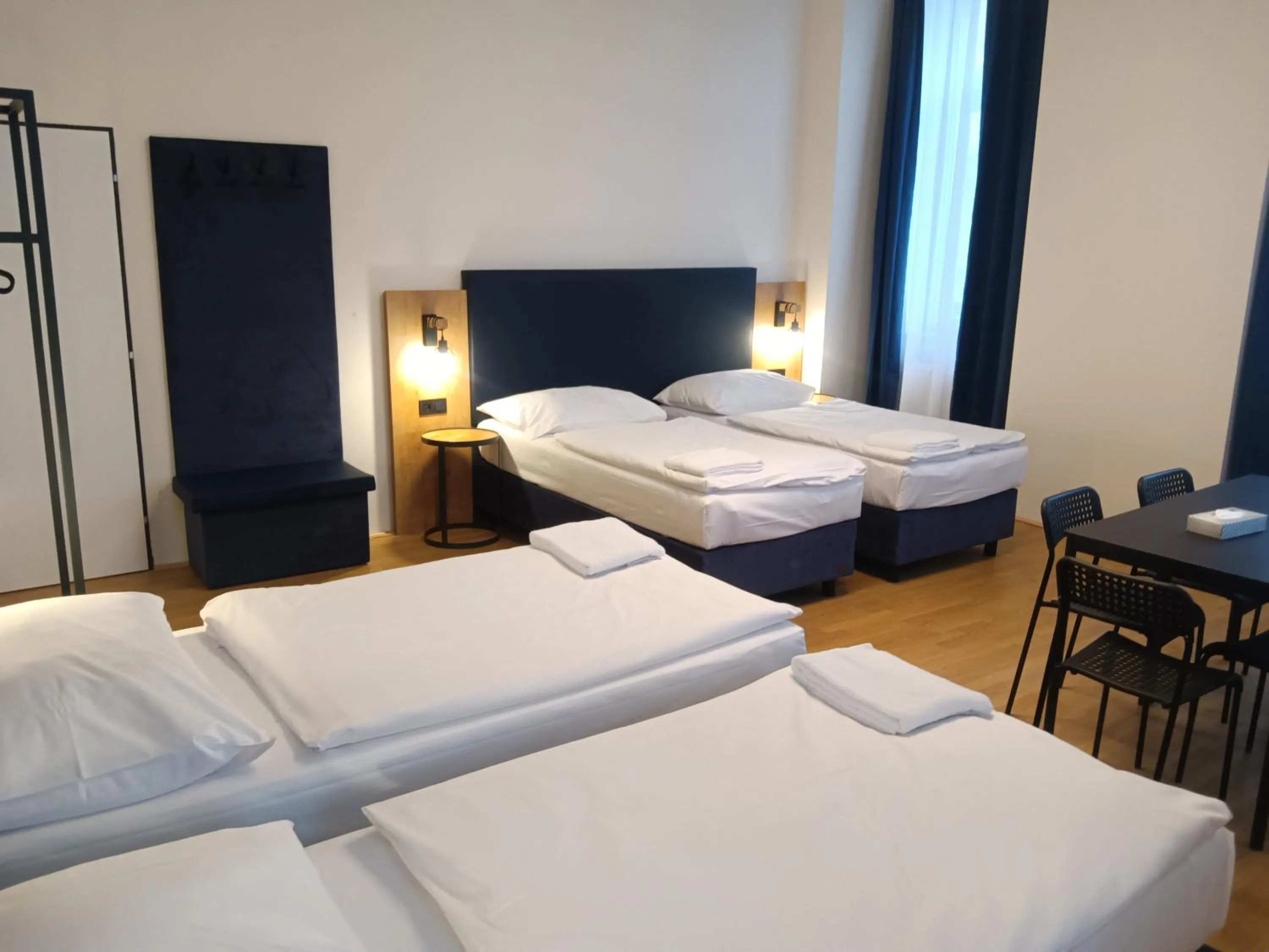 Bedroom, Bed in Powder Tower Suites