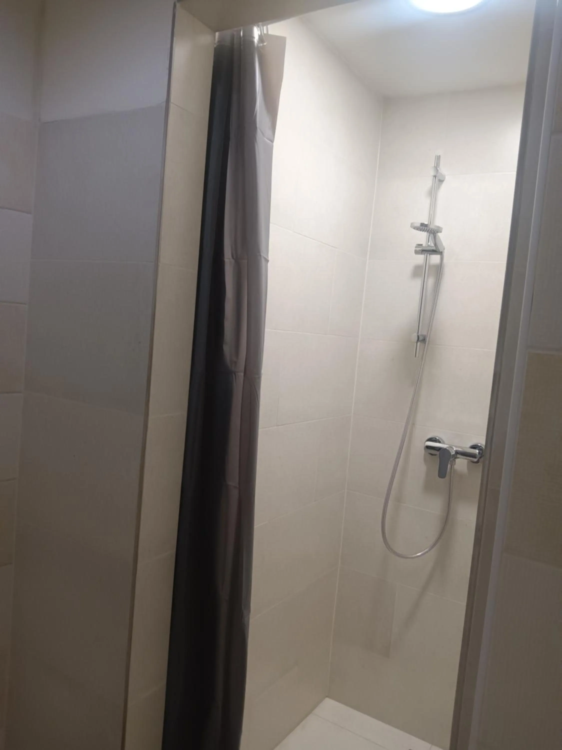 Shower in Powder Tower Suites