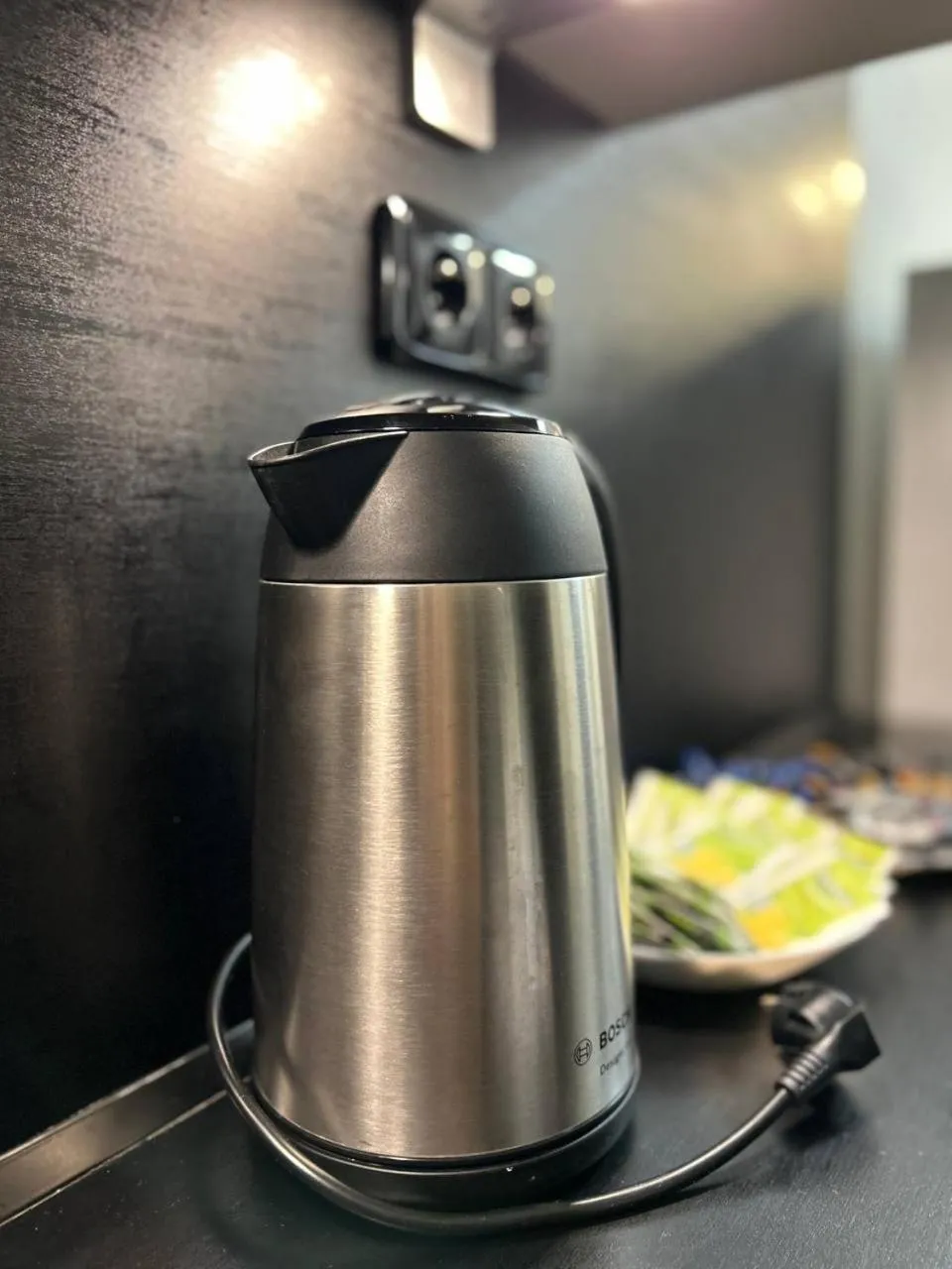 Coffee/tea facilities in Powder Tower Suites