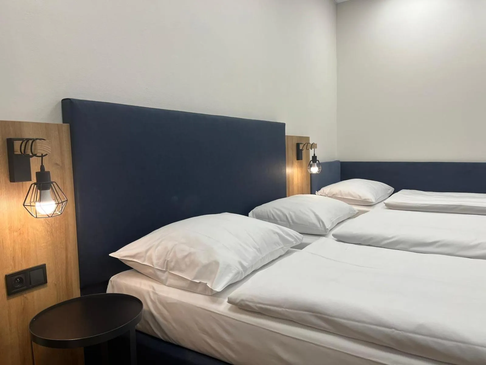 Bedroom, Bed in Powder Tower Suites