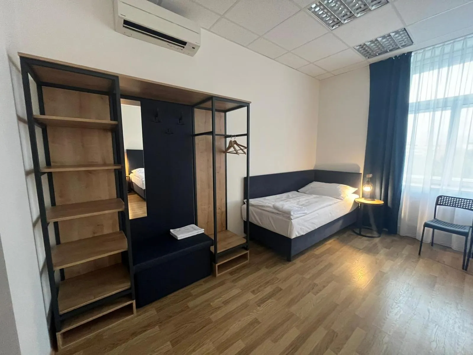 Bedroom, Bed in Powder Tower Suites