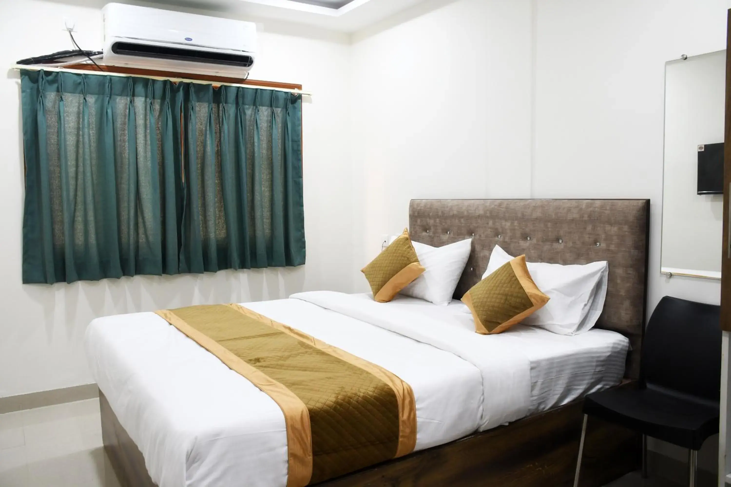 Photo of the whole room, Bed in Otel Photo of the whole room, Bed in Otel