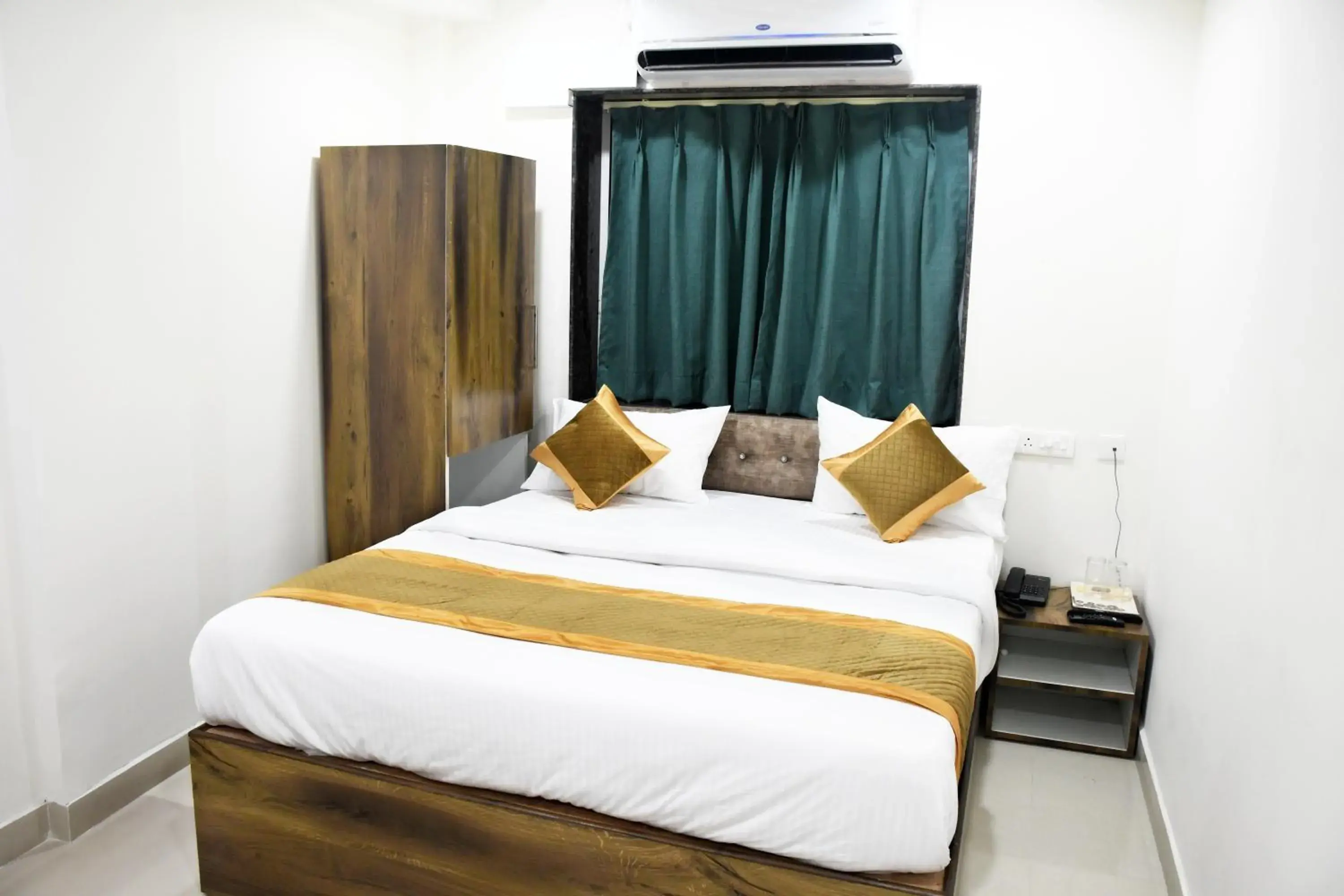 Photo of the whole room, Bed in Otel Photo of the whole room, Bed in Otel