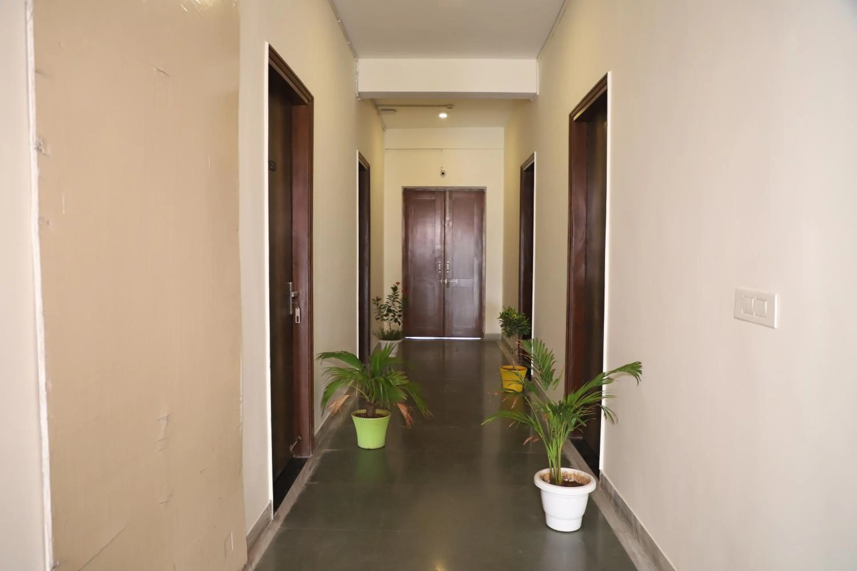 Property building in Hotel The York - Couple-unfriendly hotel