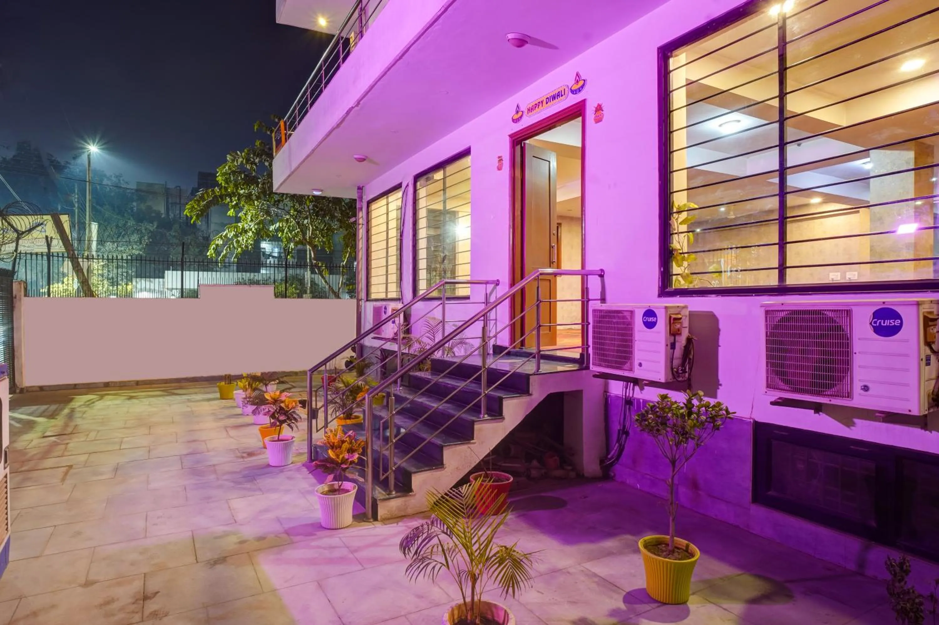 Hotel The York - Couple-unfriendly hotel