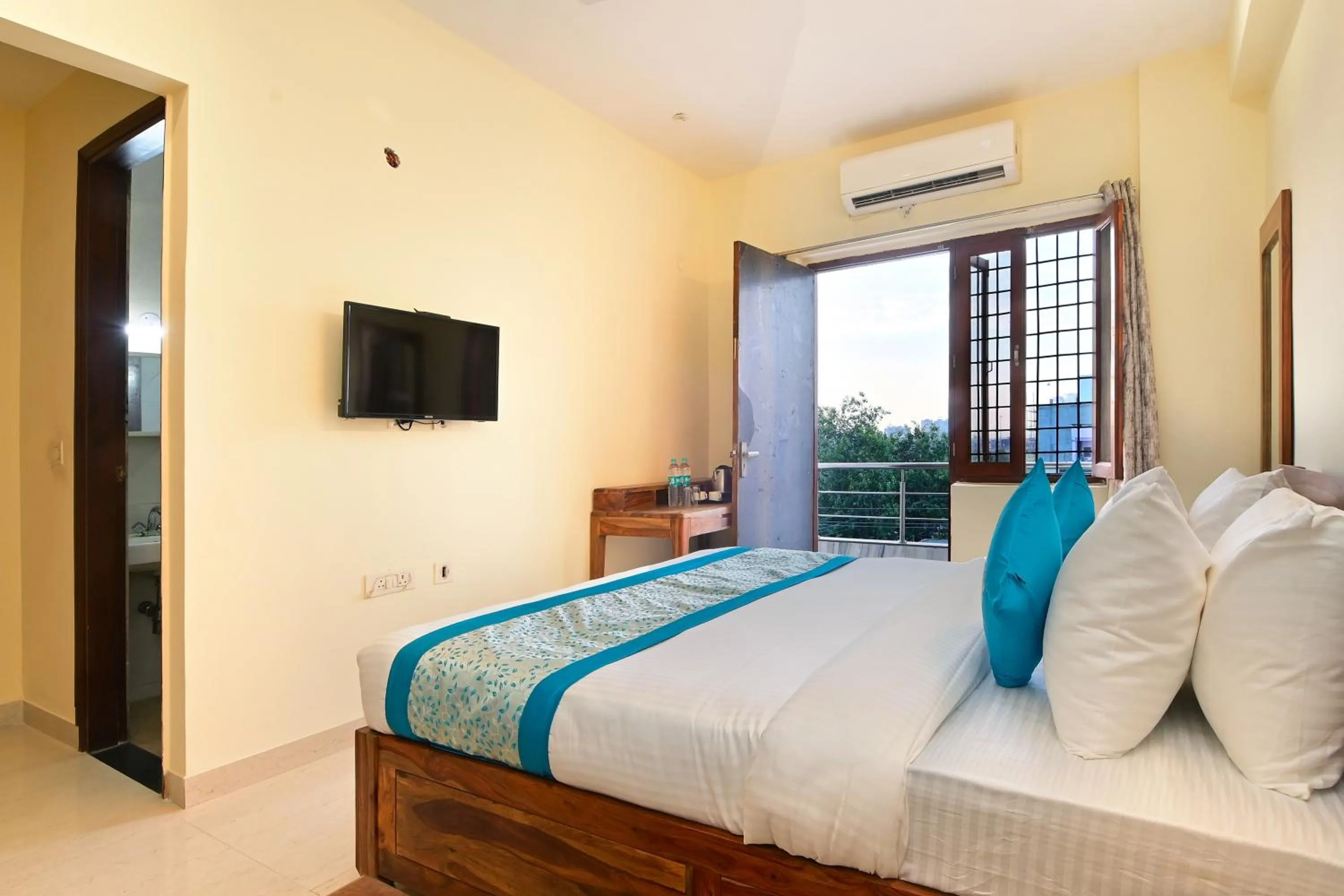 City view, Bed in Hotel The York - Couple-unfriendly hotel