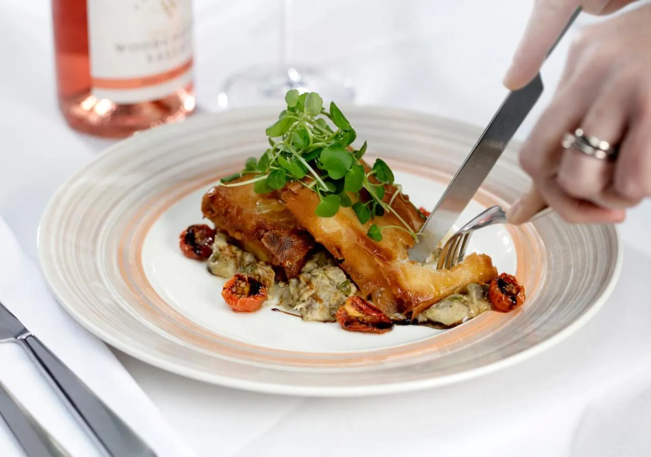 Restaurant/places to eat in Queens Hotel Cheltenham