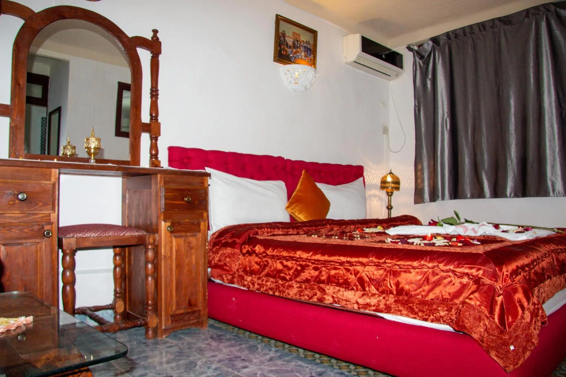 Bedroom, Bed in Riad Baba