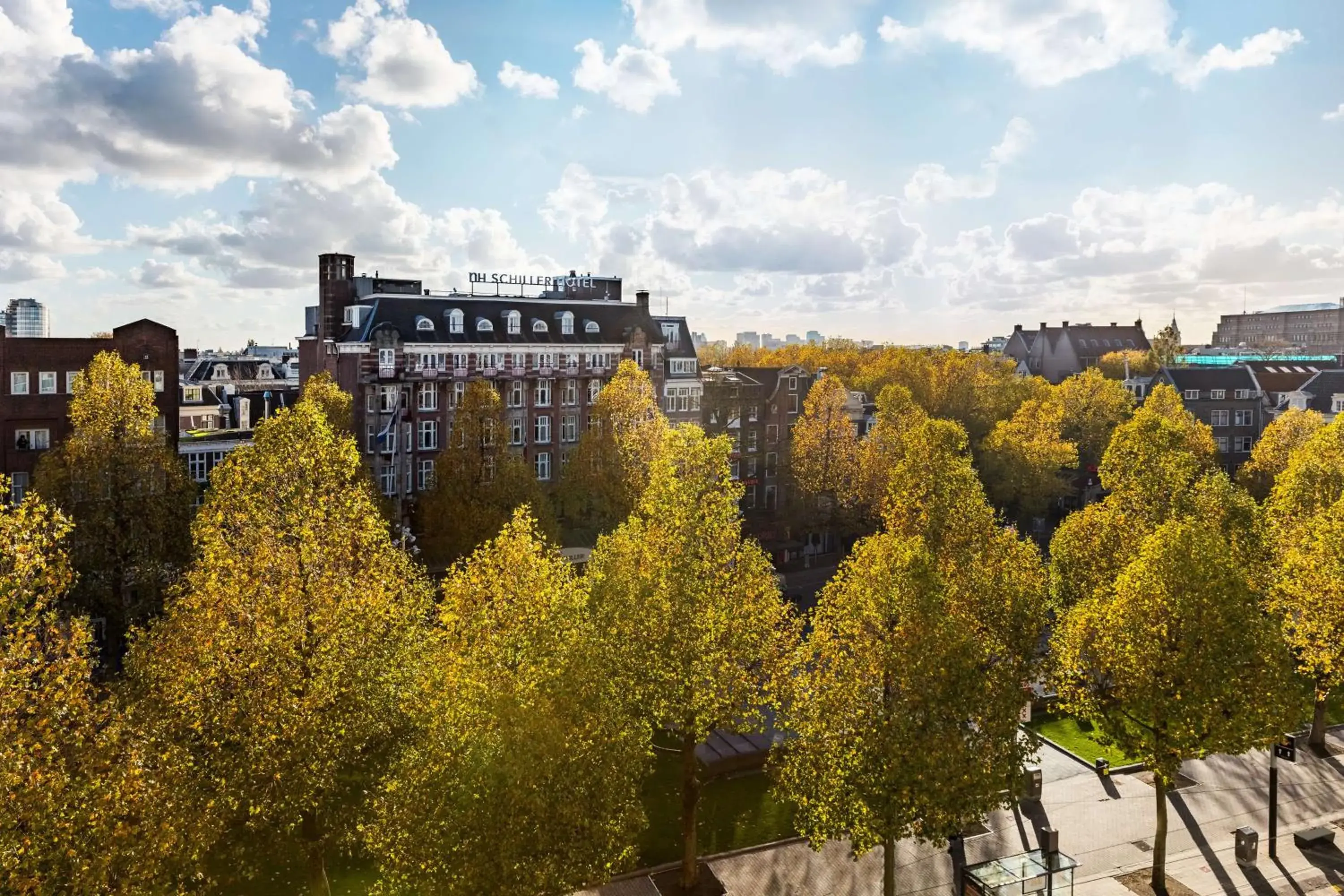 Property building in NH Amsterdam Schiller Property building in NH Amsterdam Schiller