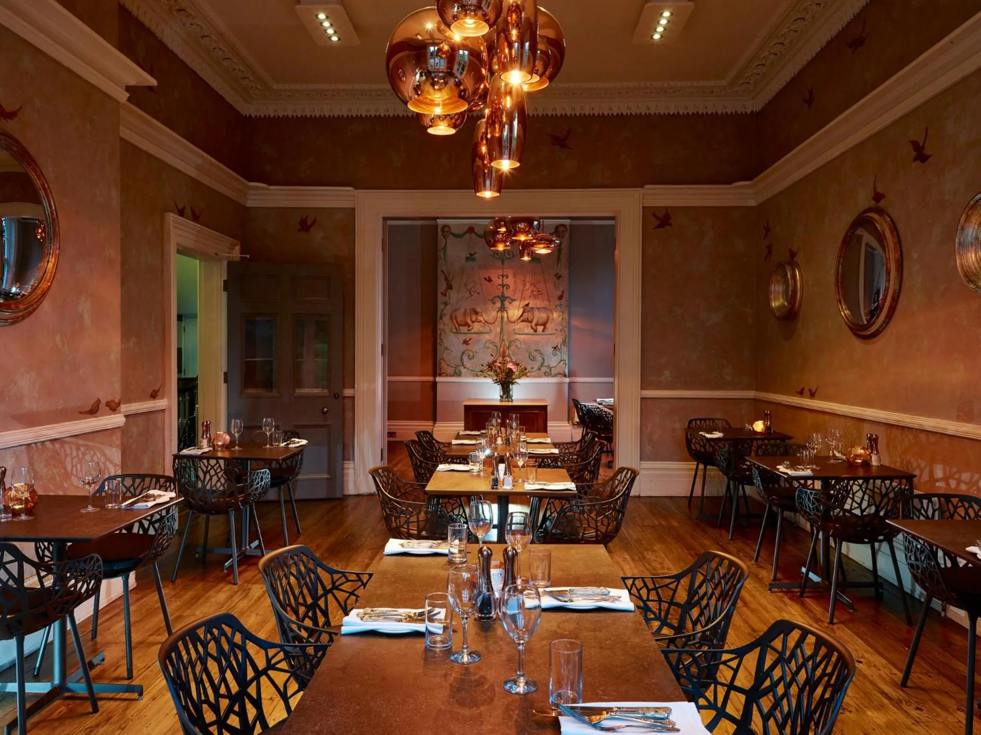 Restaurant/places to eat in Cotswold Grange