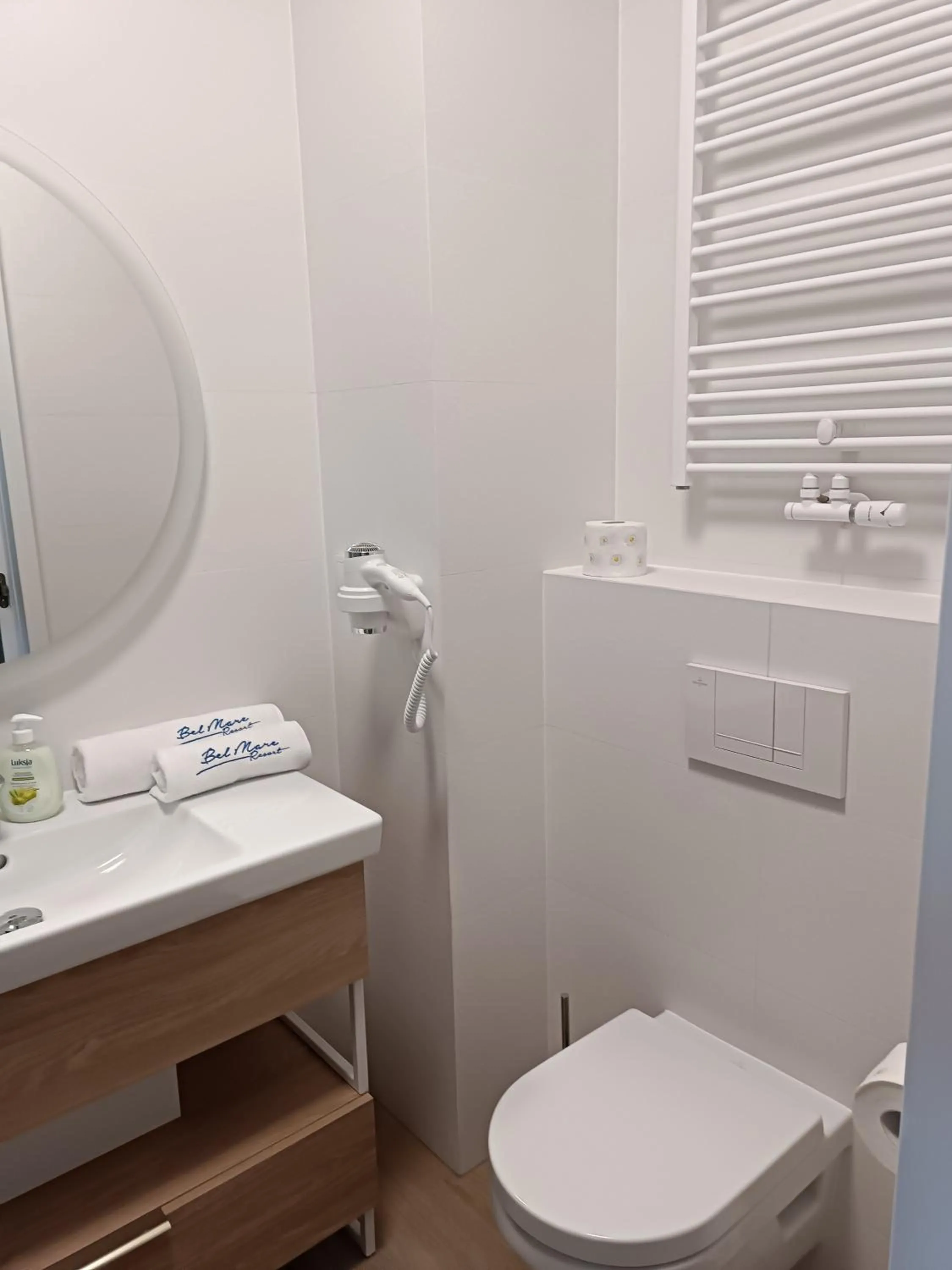 Toilet in Bel Mare Aqua 2 F504