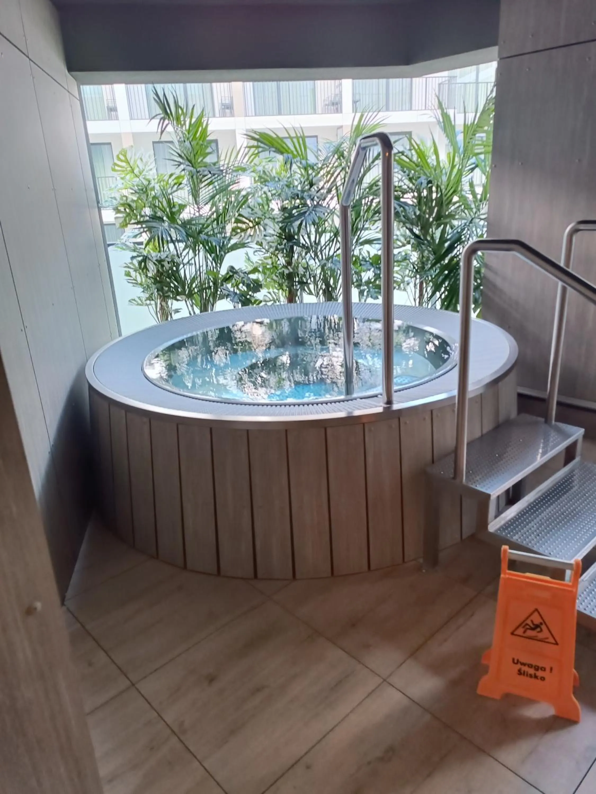 Hot Tub in Bel Mare Aqua 2 F504