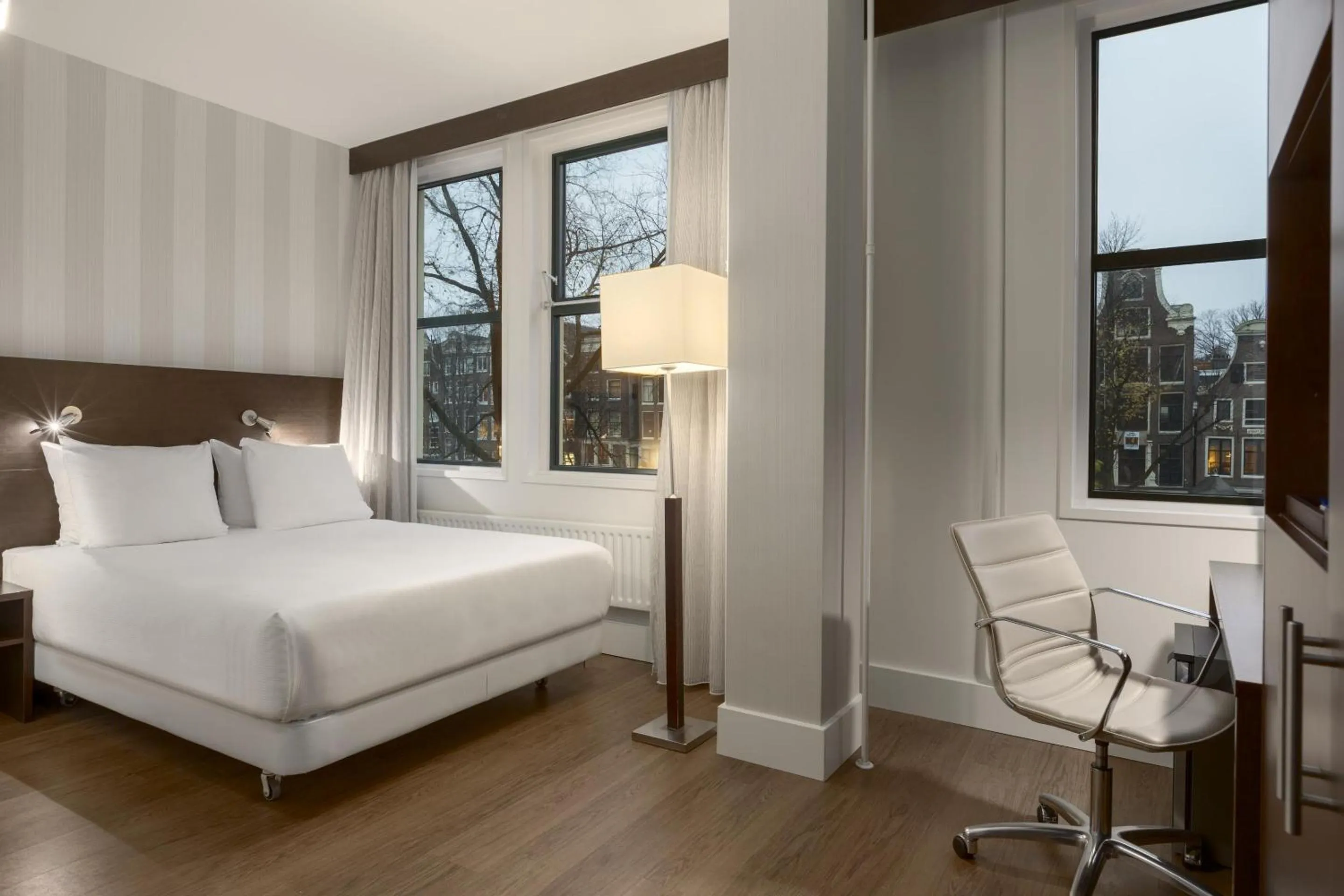 Bedroom, Bed in NH City Centre Amsterdam