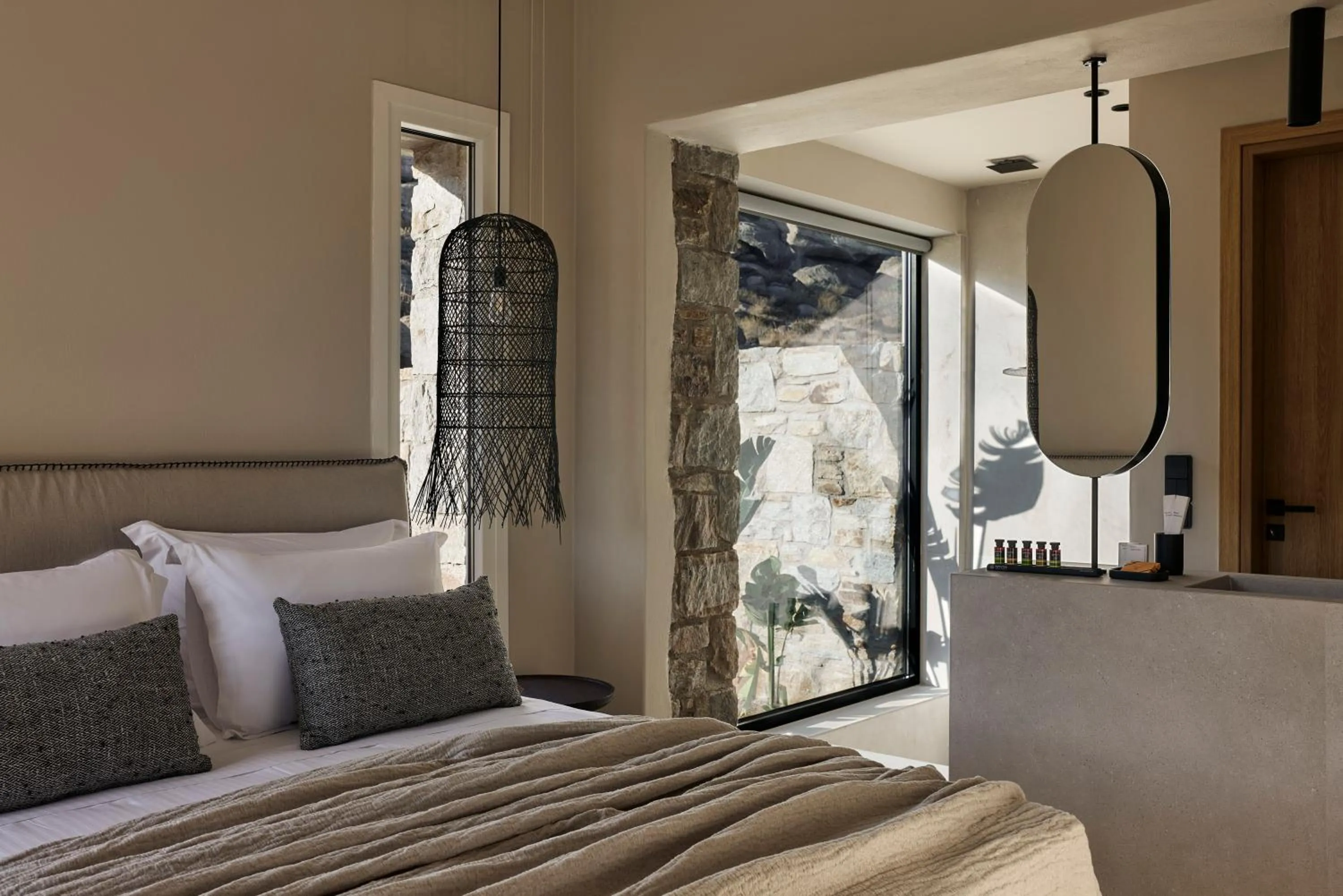 Bedroom, Bed in Naxian Rhapsody