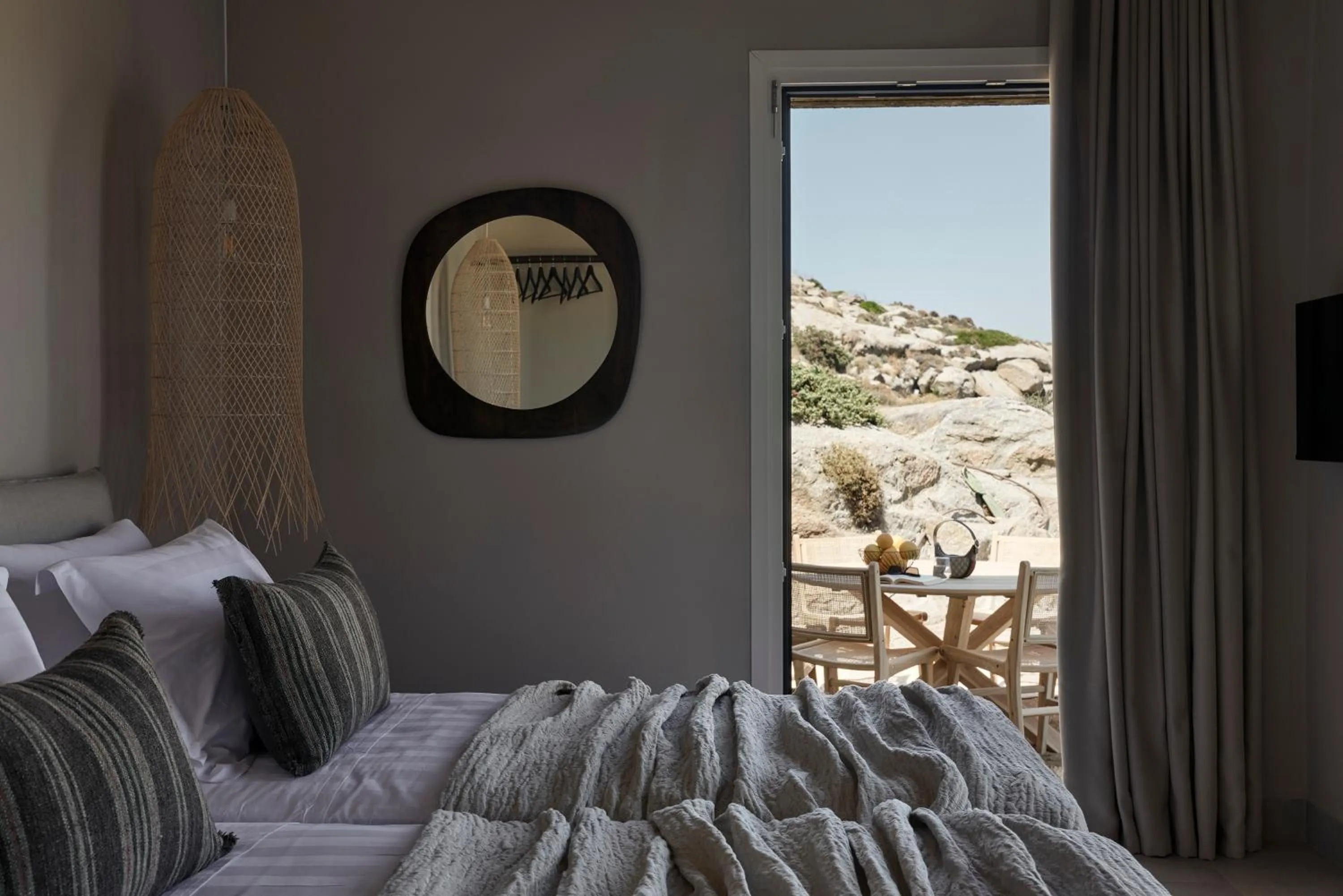 Bedroom, Bed in Naxian Rhapsody