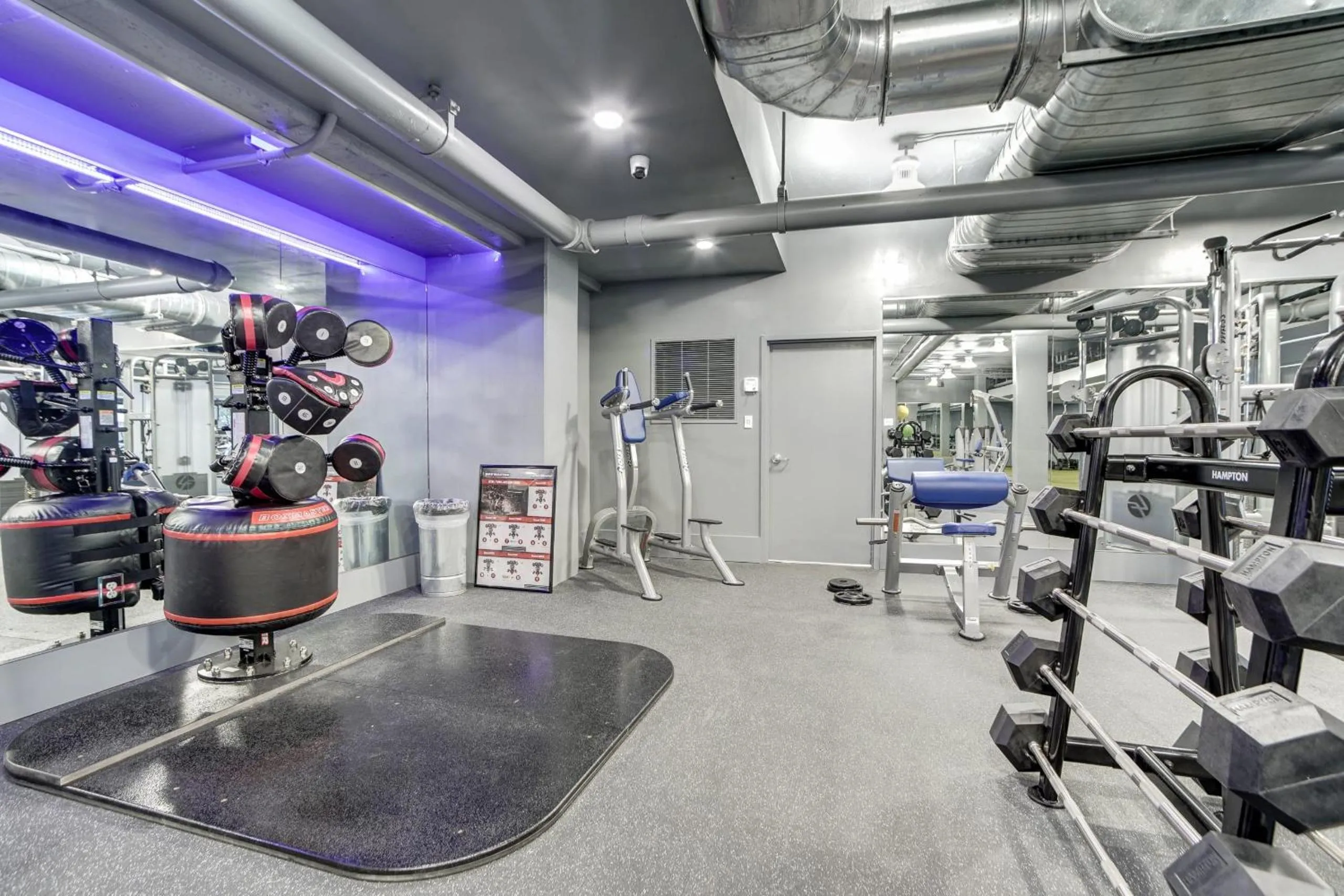Fitness centre/facilities in Incredible 1 BR Apt + Den @Crystal City With Gym