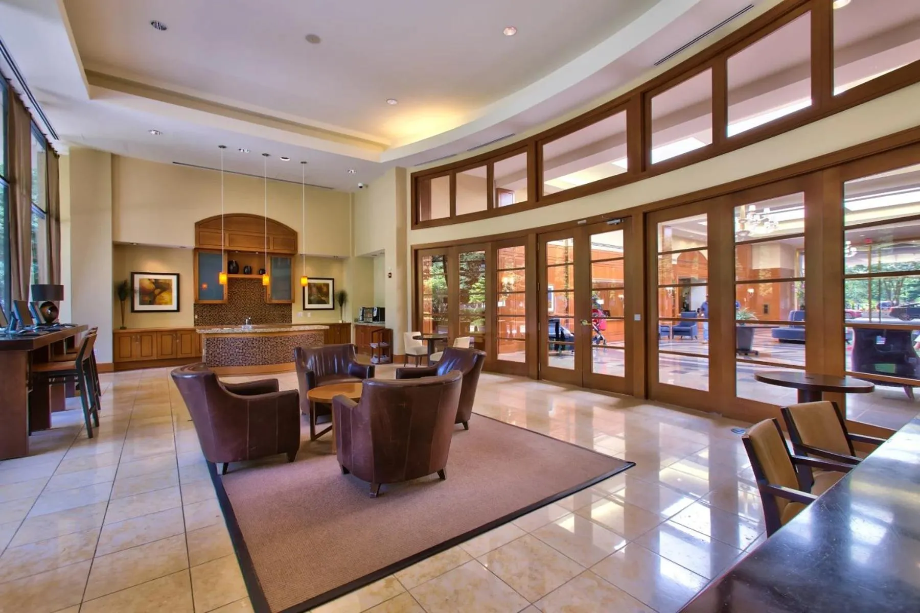 Seating area in Incredible 1 BR Apt + Den @Crystal City With Gym