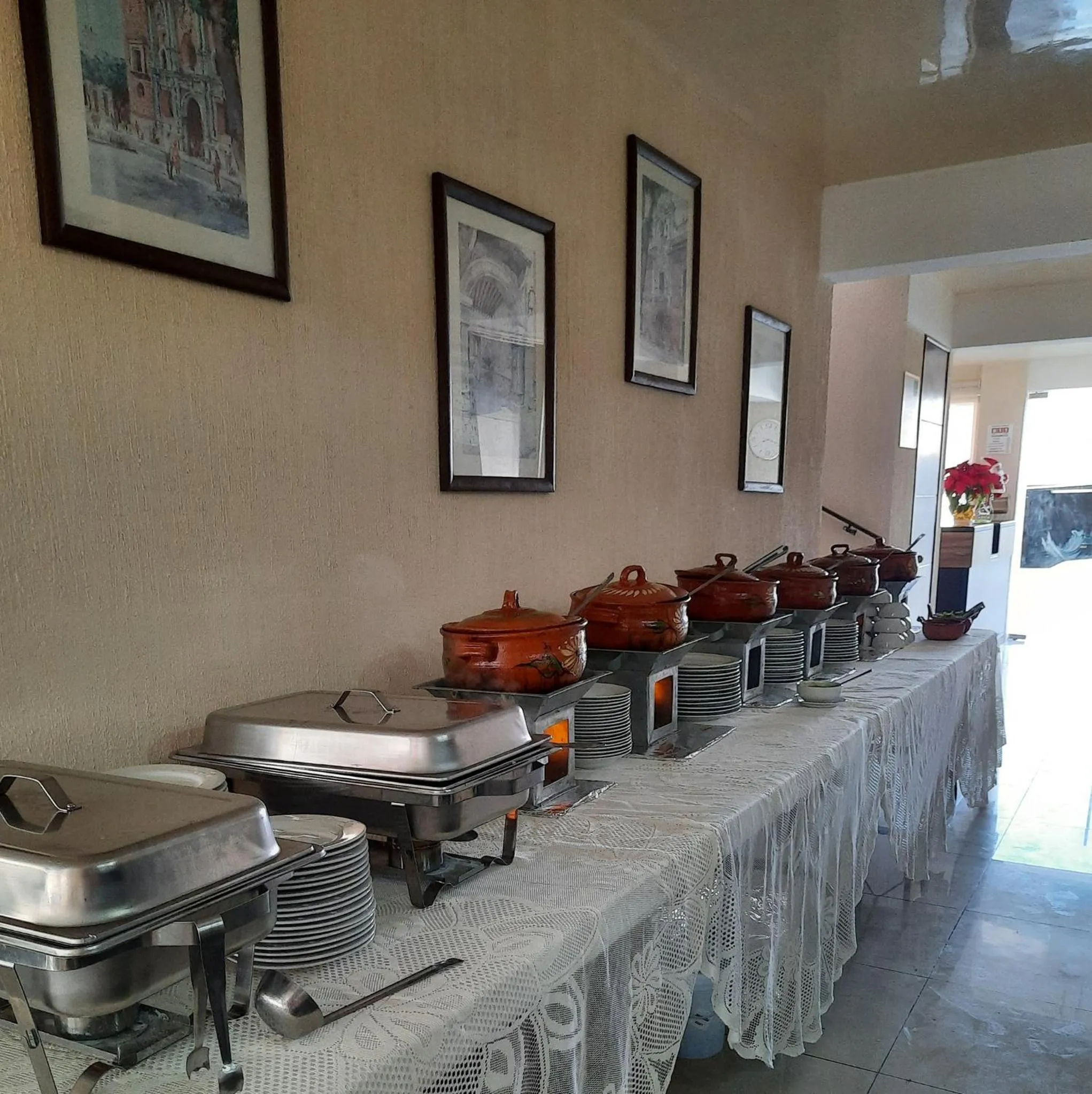 Restaurant/places to eat in Hotel Tlaxcala