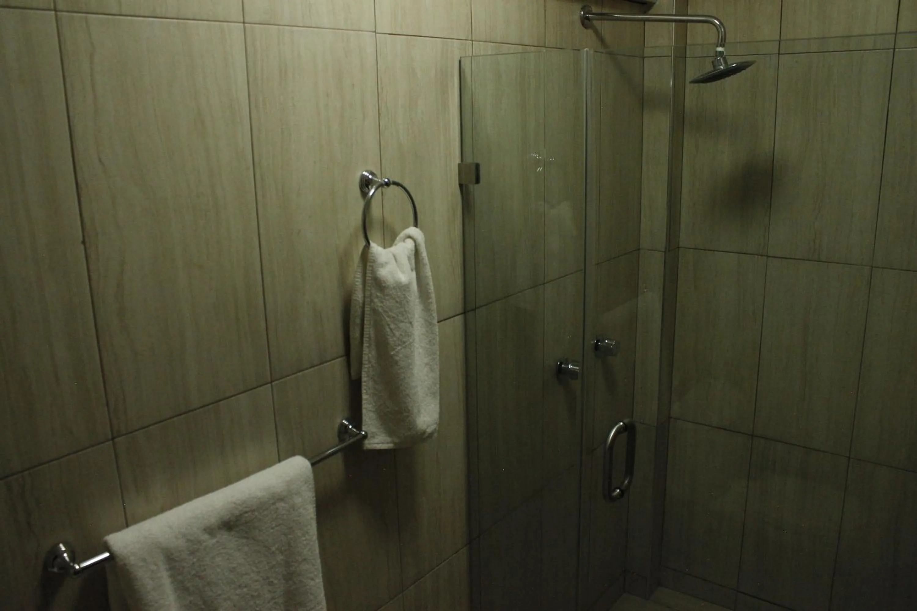 Shower in Hotel Tlaxcala