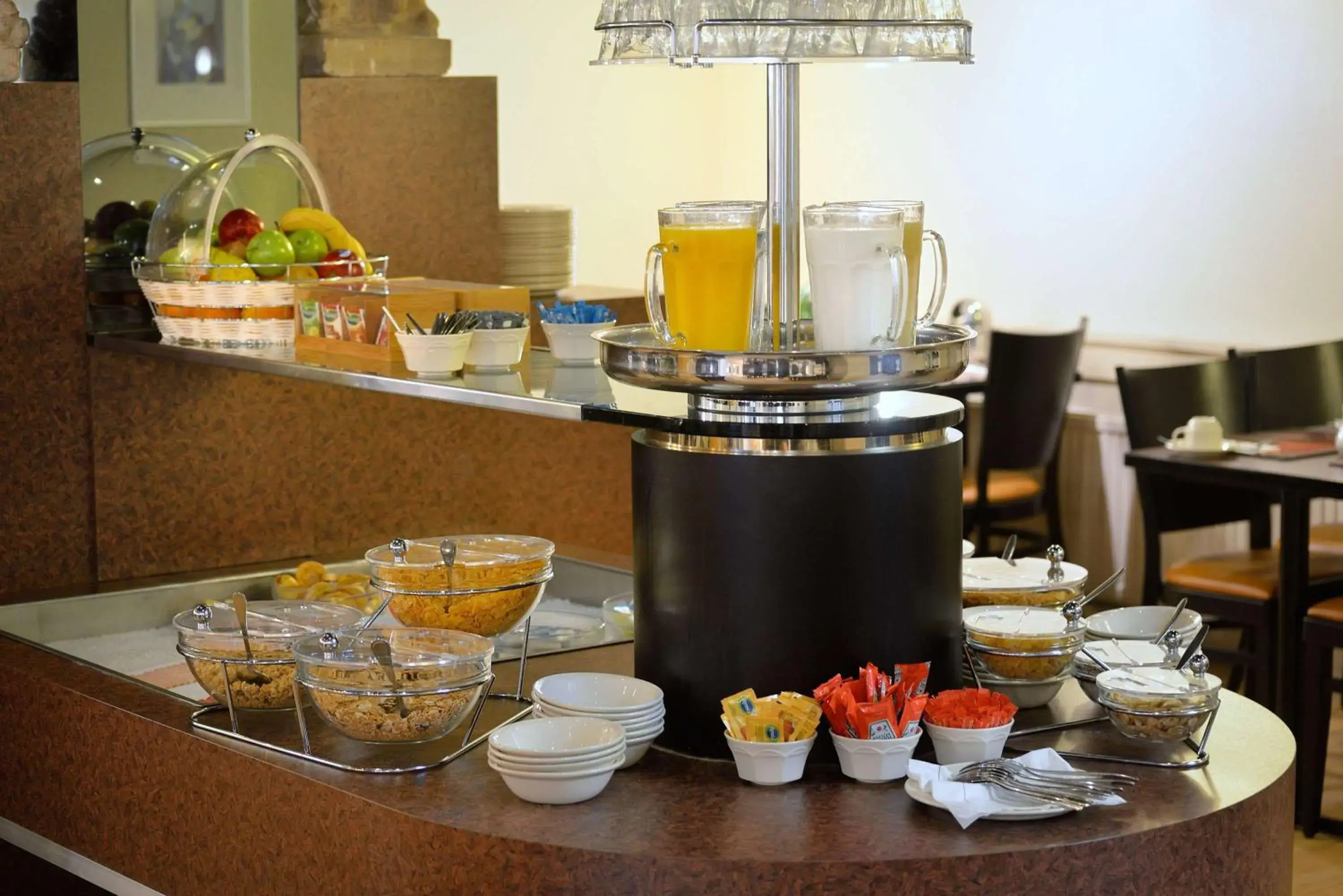Restaurant/places to eat in Best Western Dam Square Inn Restaurant/places to eat in Best Western Dam Square Inn
