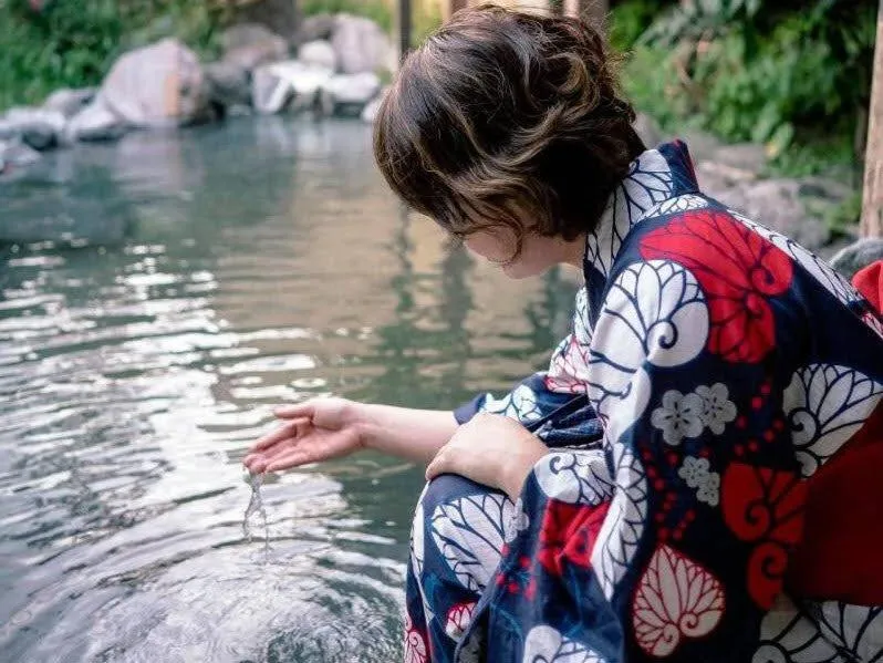 Guests in Ryokan Misato