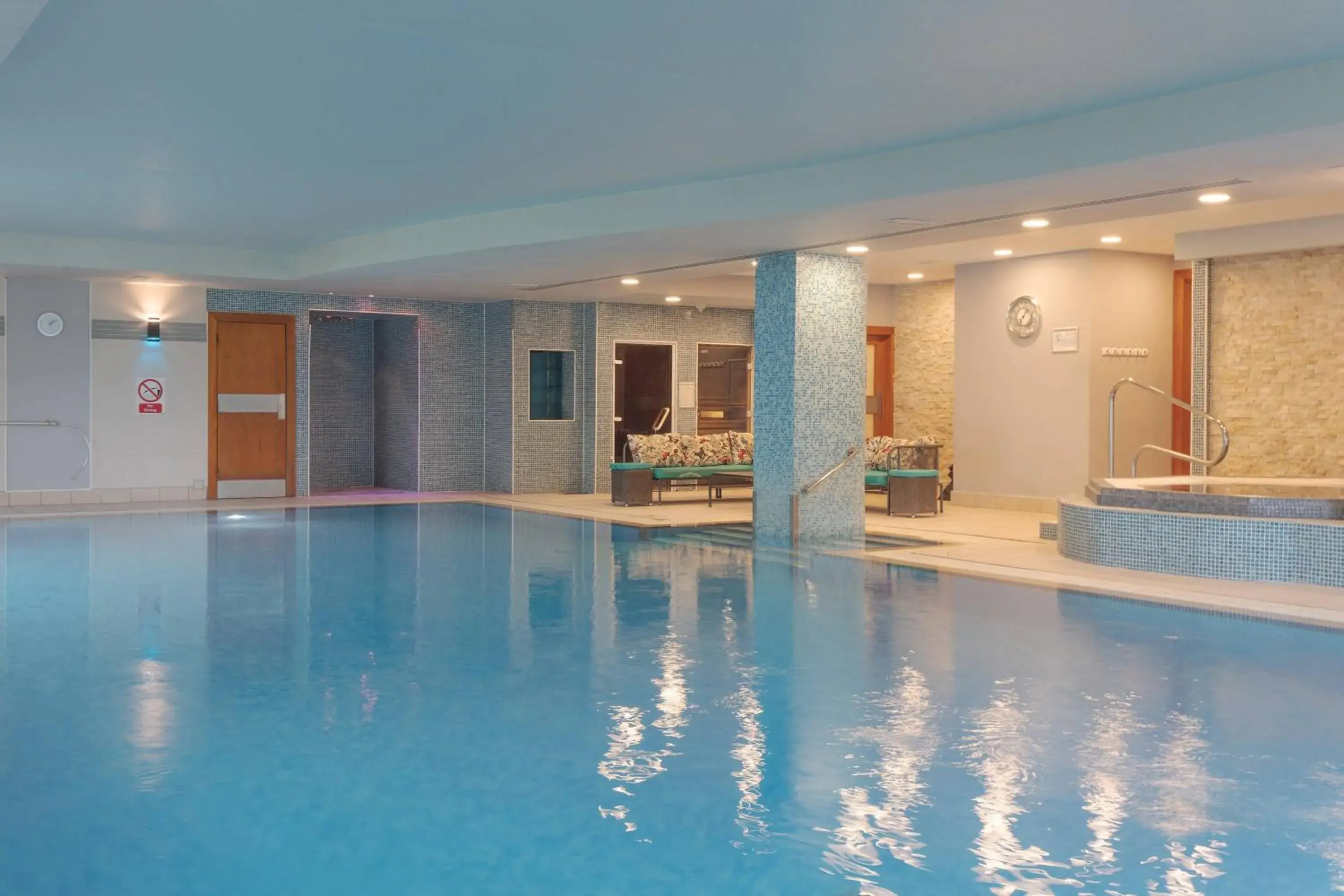 Swimming pool in Cheltenham Chase Hotel & Spa Swimming pool in Cheltenham Chase Hotel & Spa