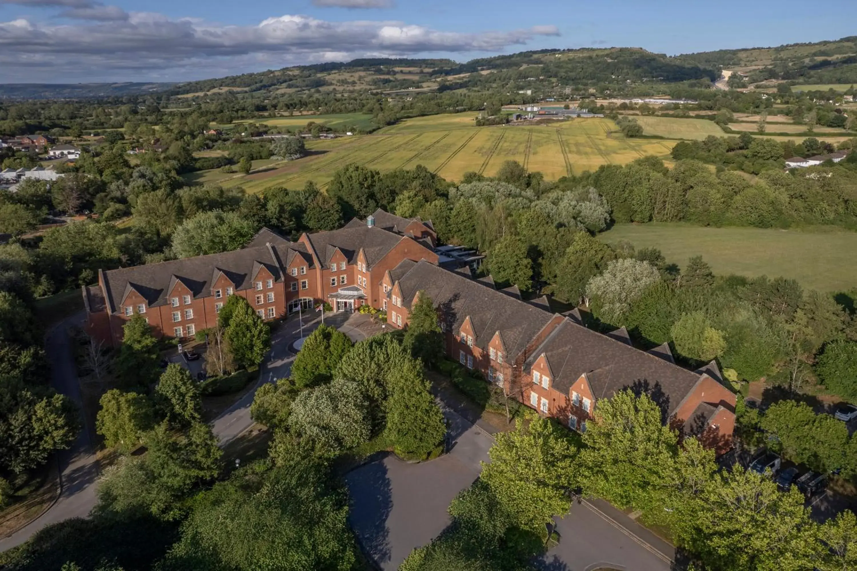 Property building in Cheltenham Chase Hotel & Spa Property building in Cheltenham Chase Hotel & Spa