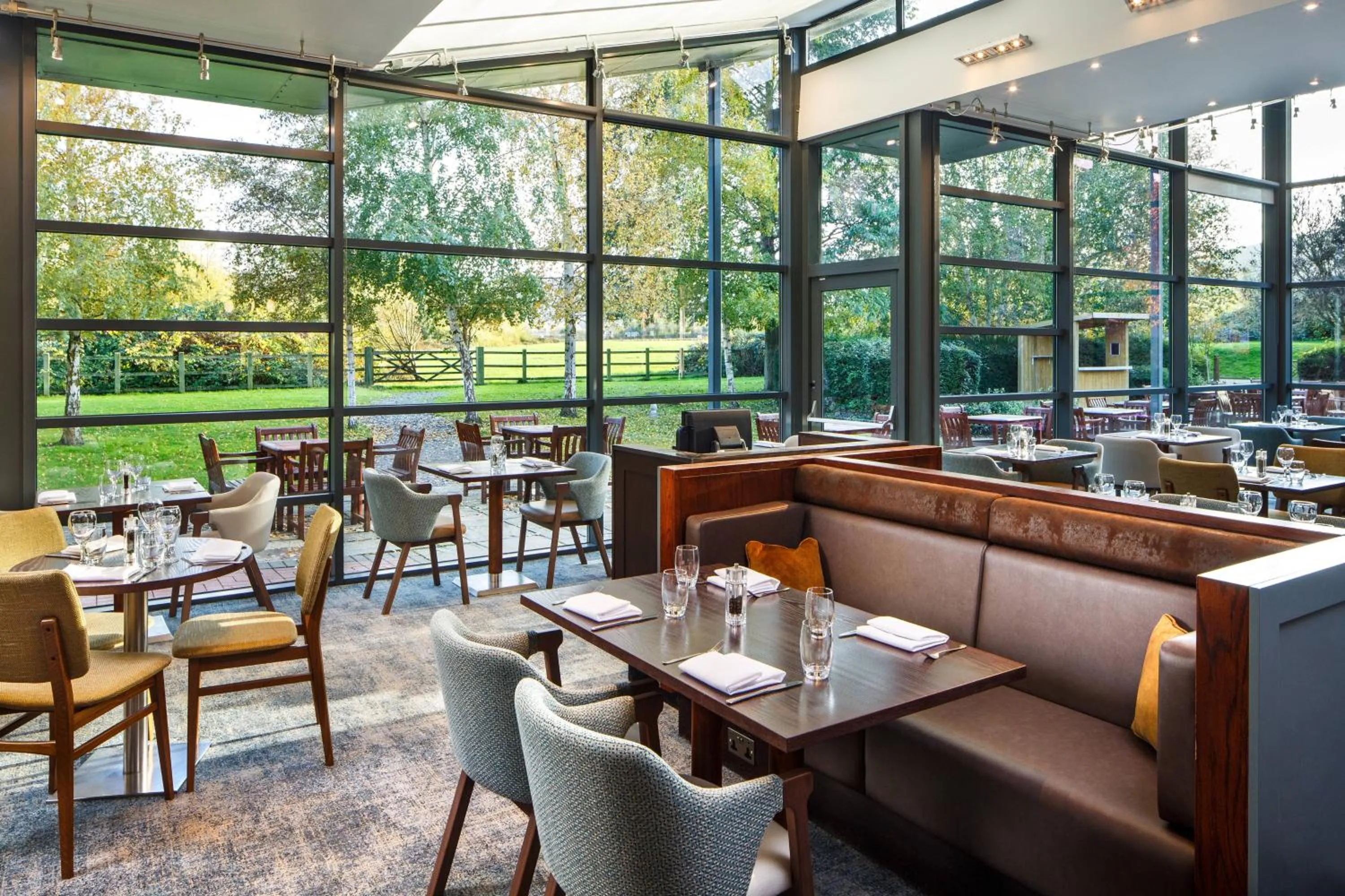 Restaurant/places to eat in Cheltenham Chase Hotel & Spa