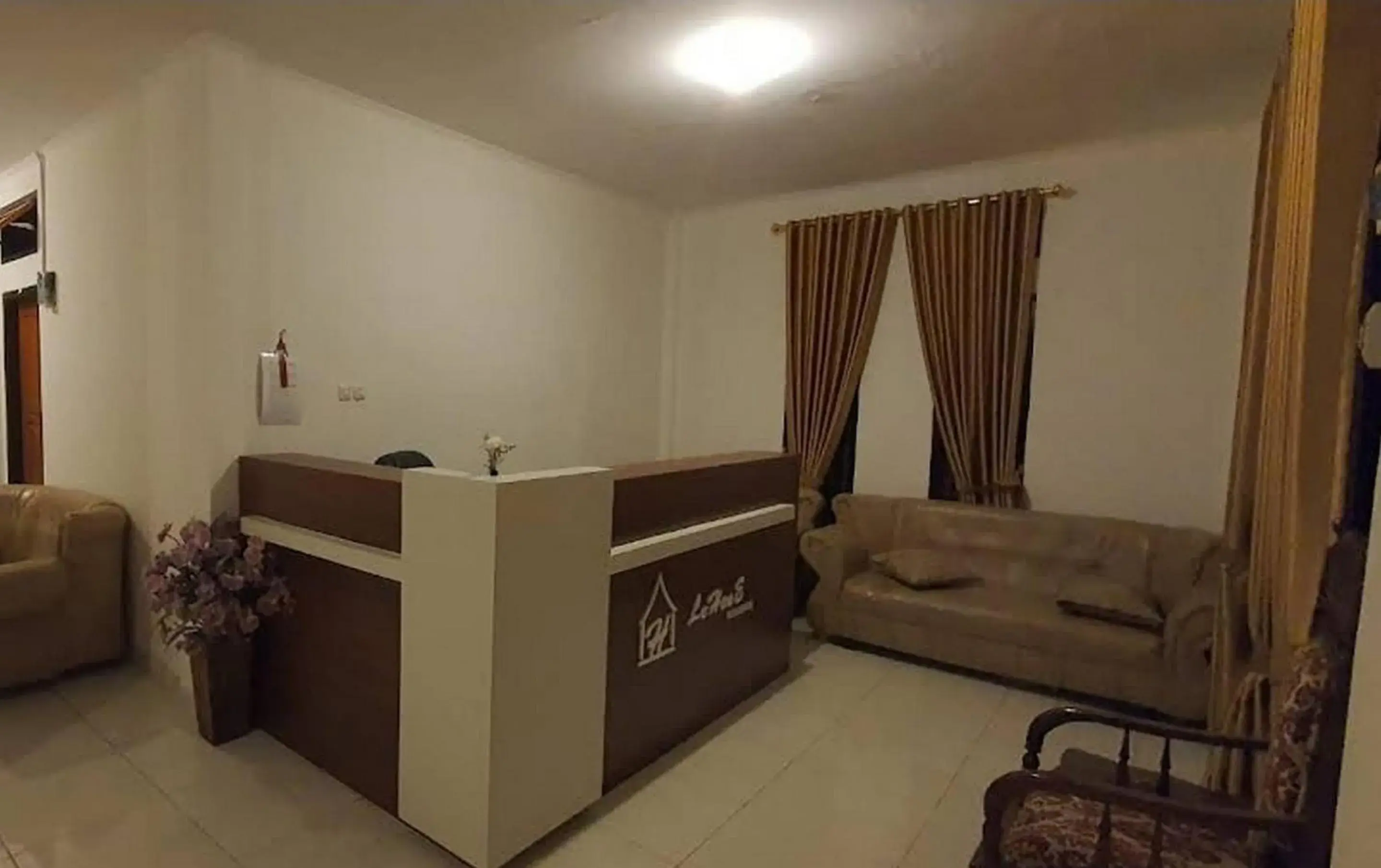 Lobby or reception in SPOT ON 92777 Leheran Homestay Lobby or reception in SPOT ON 92777 Leheran Homestay