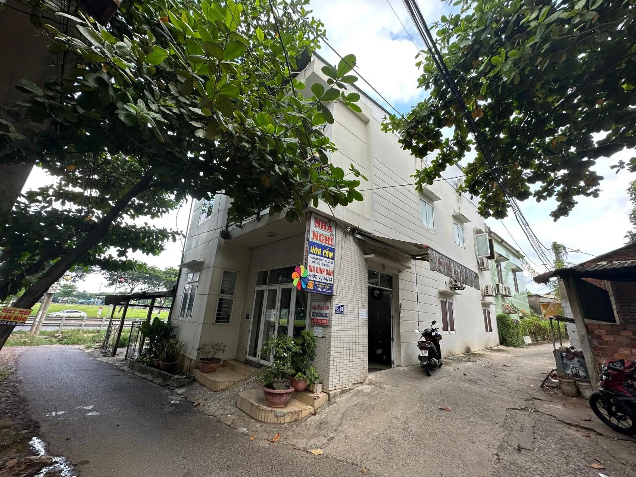 Facade/entrance in SPOT ON 1188 Motel Hoa Cam