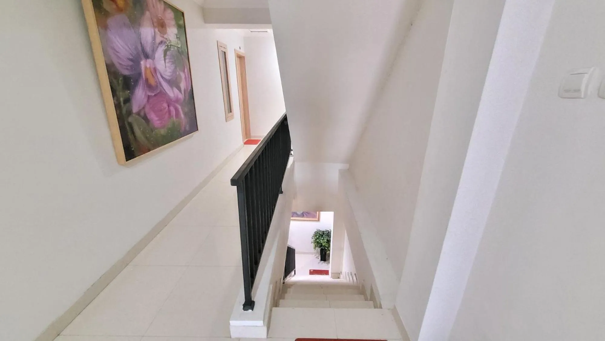 Property building in Urbanview Le Reno Inn Wirobrajan by RedDoorz