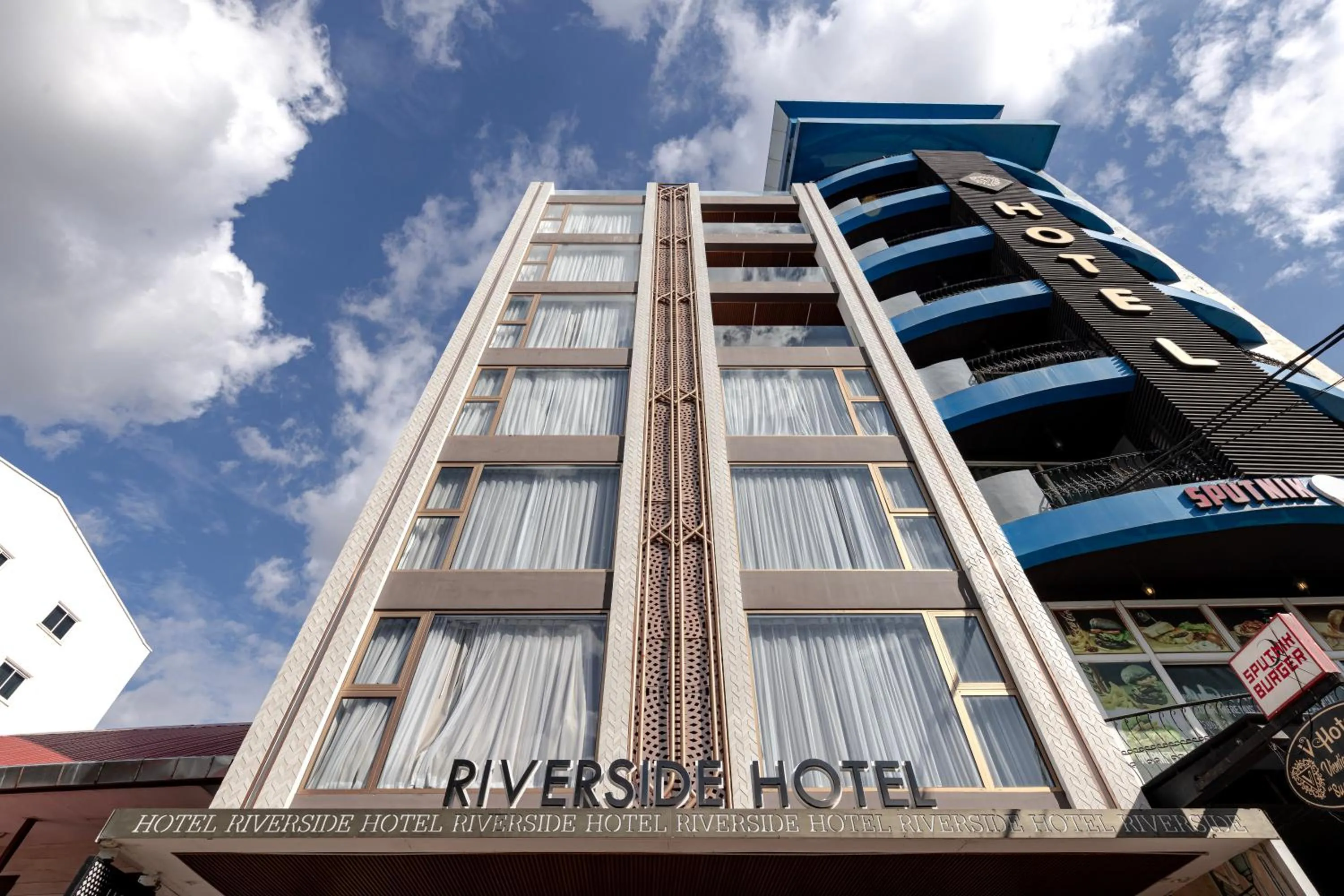 Property building in Riverside Hotel