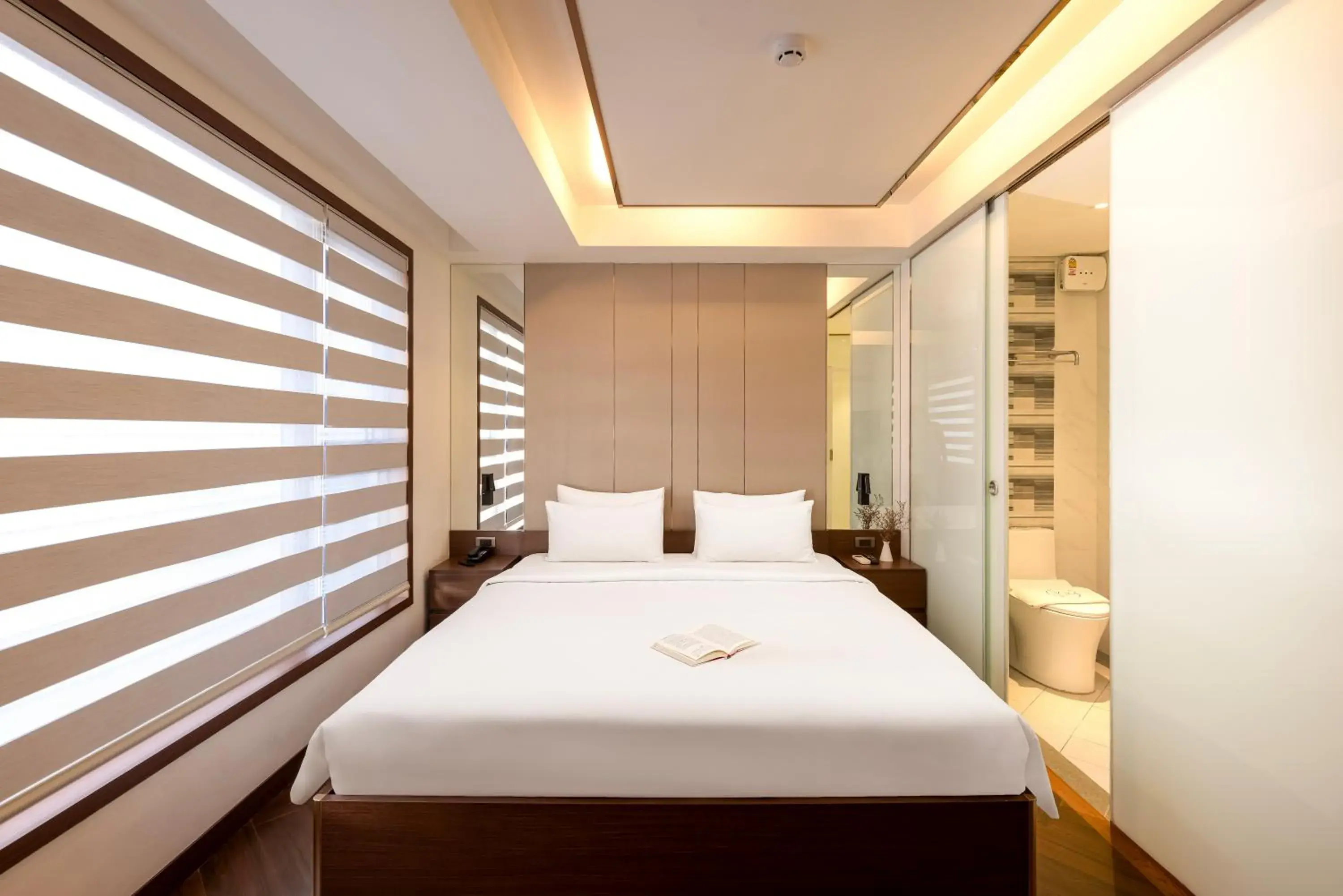 Bed in Riverside Hotel Bed in Riverside Hotel