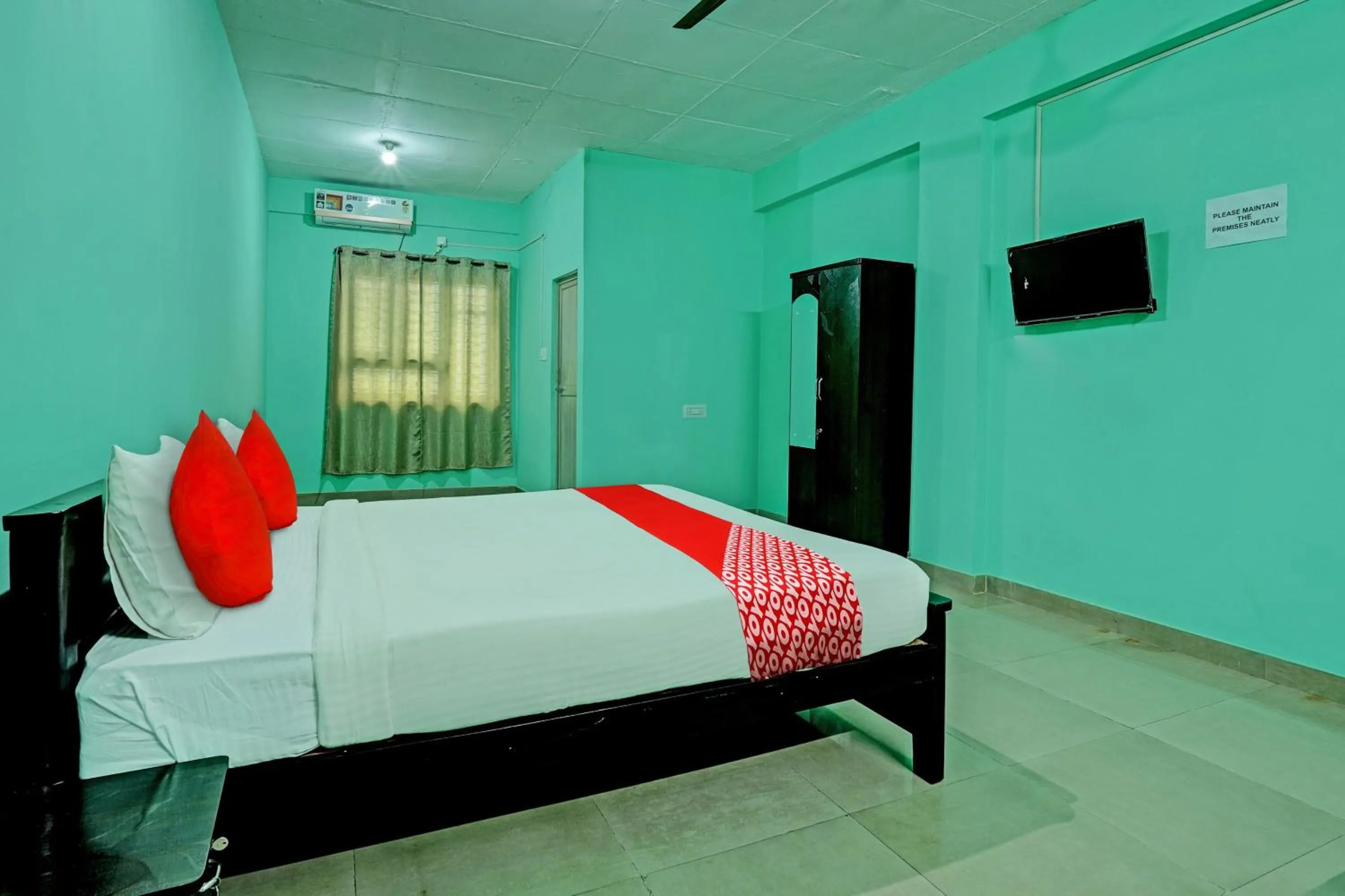 Bedroom, Bed in Collection O Druvi Corporate Hotel